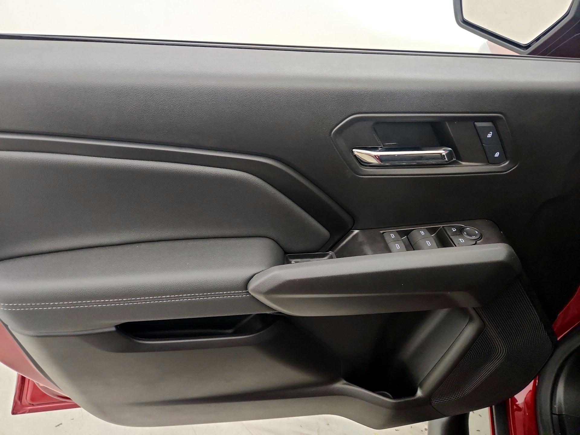 Thumbnail: 2024 GMC Canyon - 12