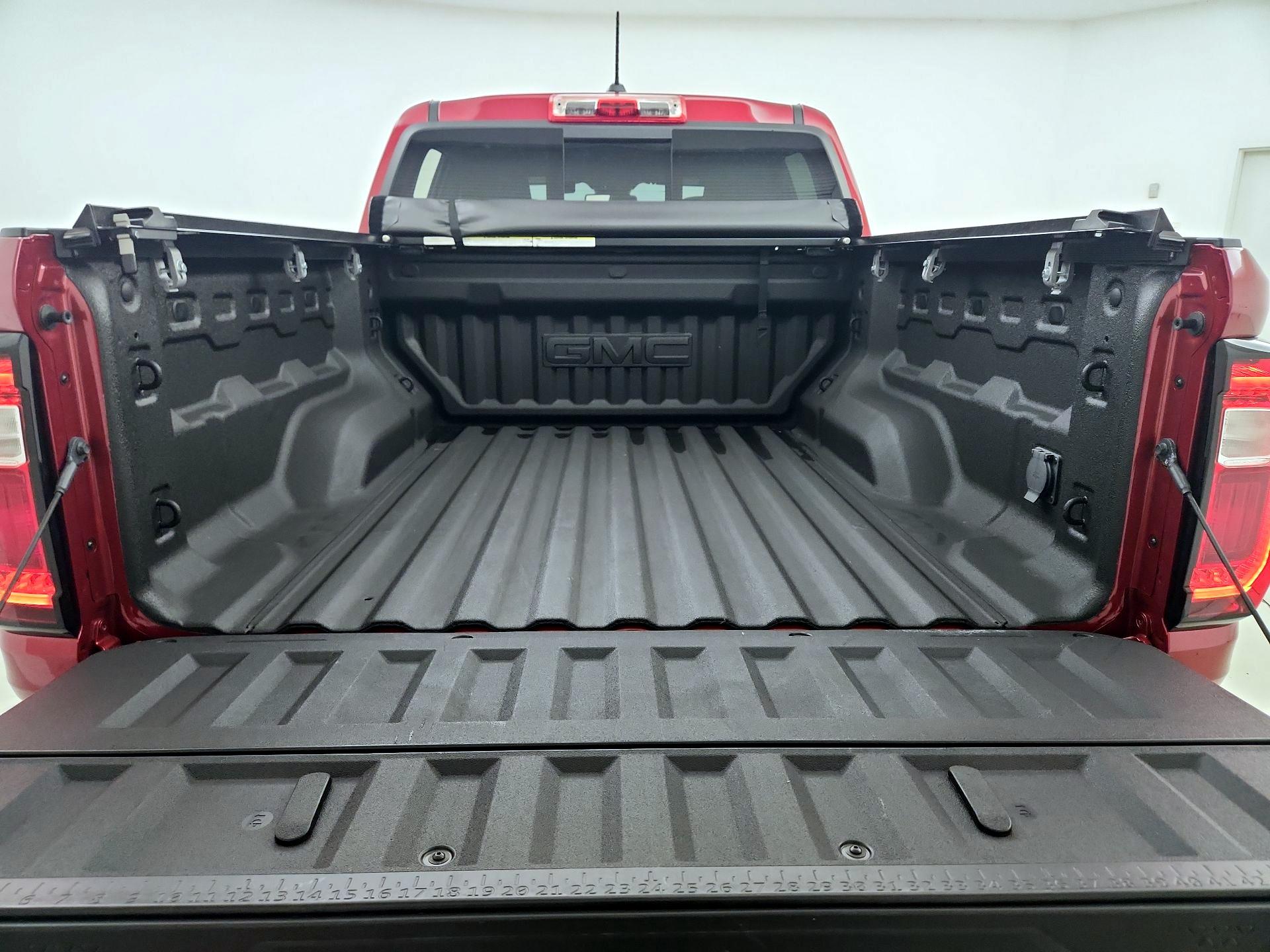 Thumbnail: 2024 GMC Canyon - 20