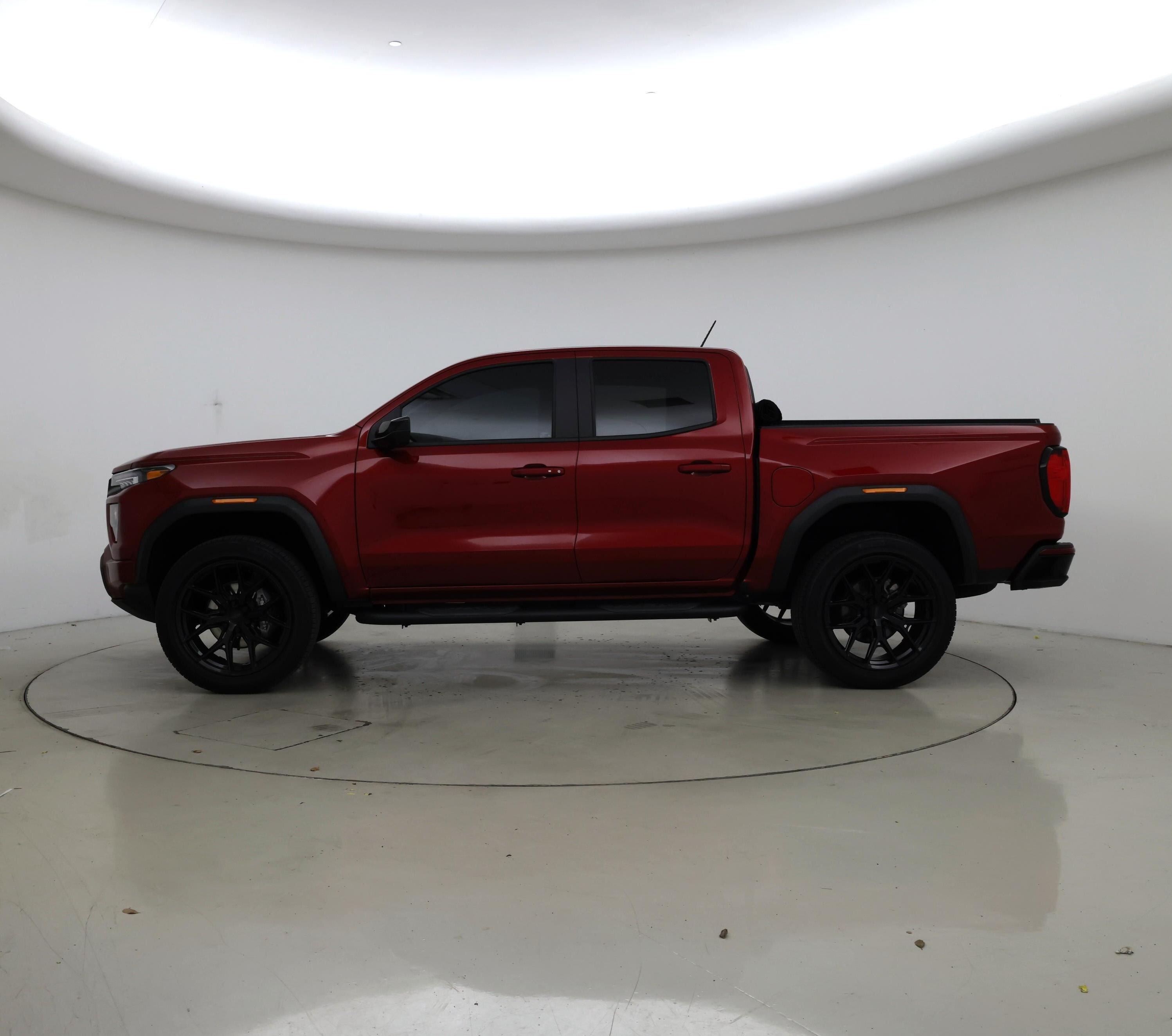 Thumbnail: 2024 GMC Canyon - 3
