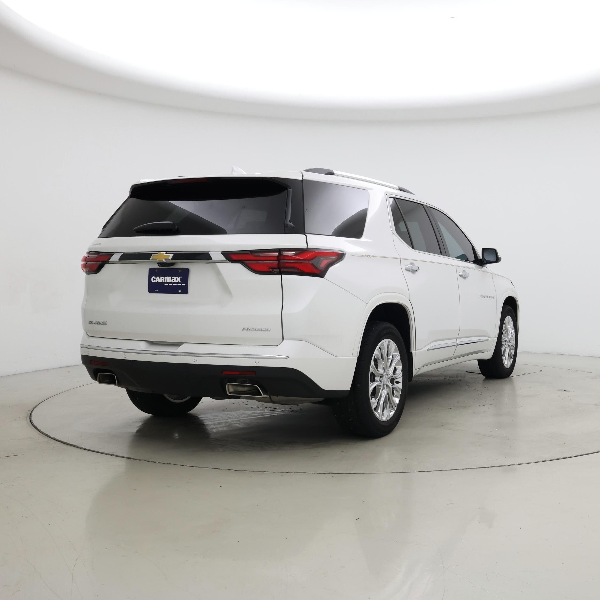 Thumbnail: 2022 Chevrolet Traverse - 8
