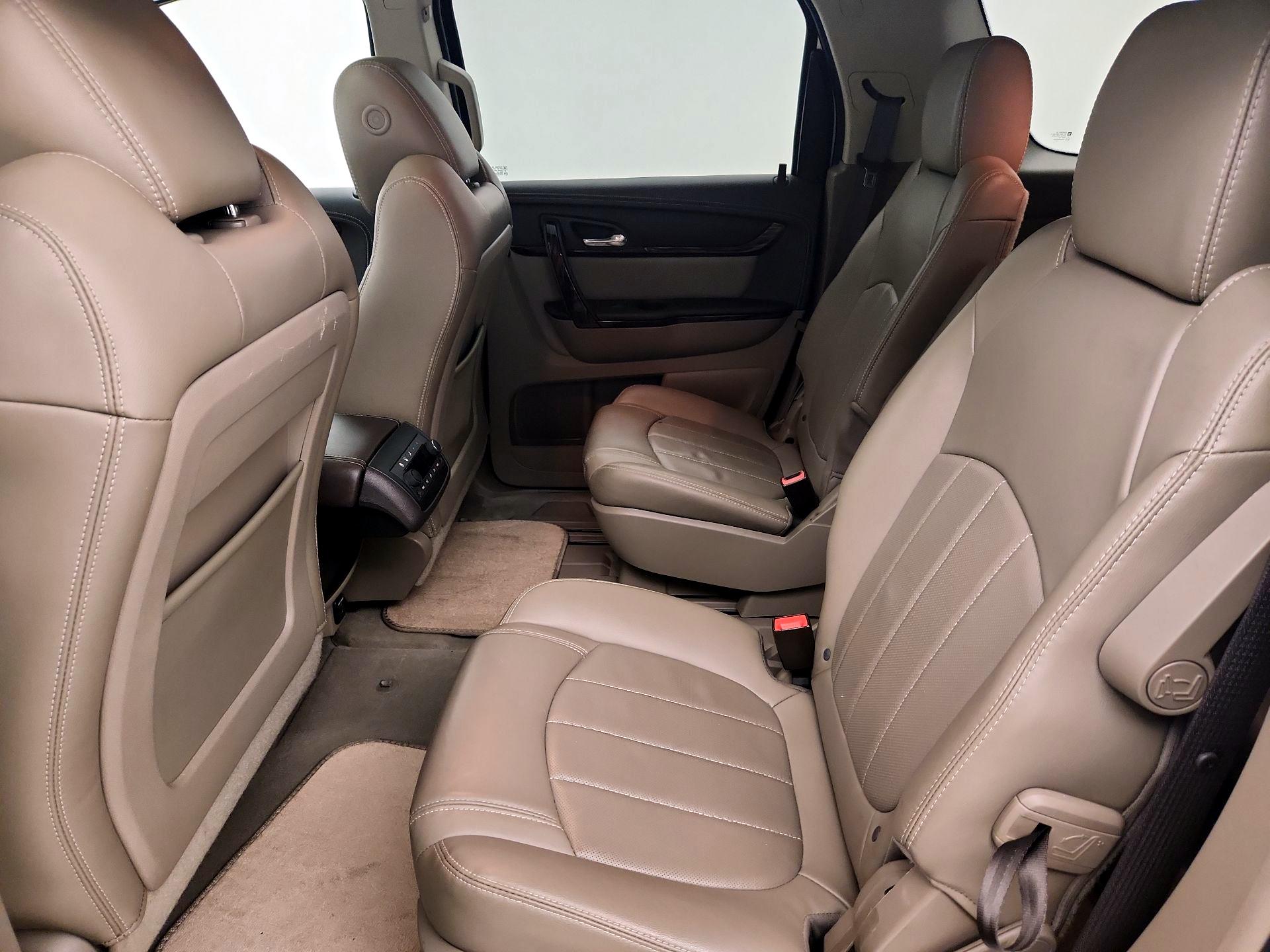 Thumbnail: 2016 GMC Acadia - 20