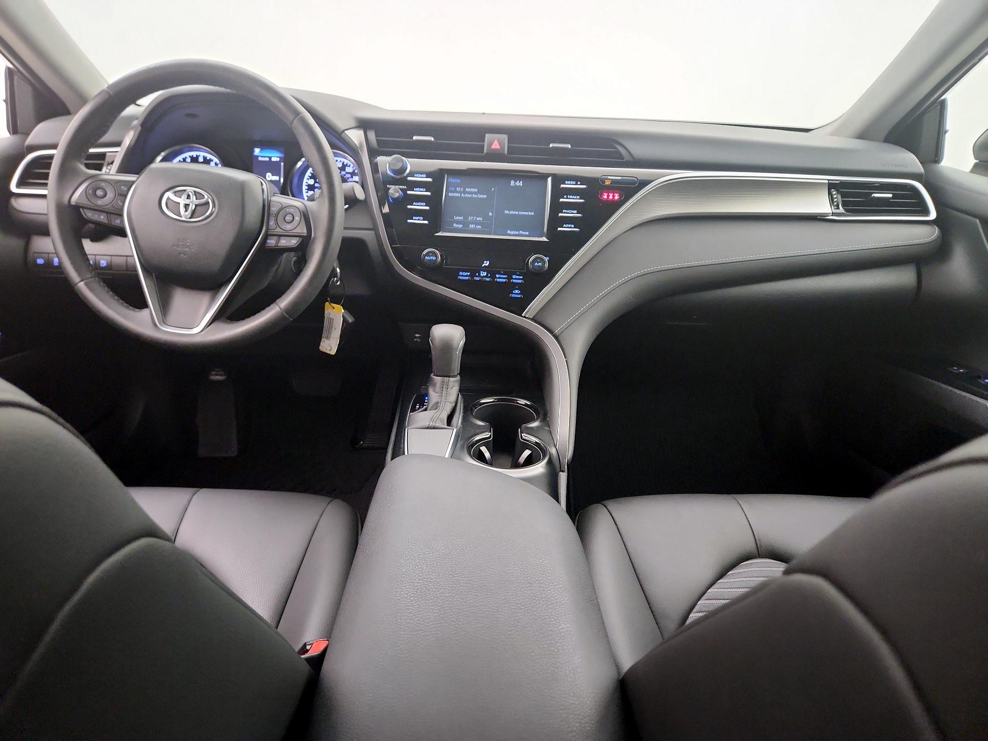 Thumbnail: 2018 Toyota Camry - 9