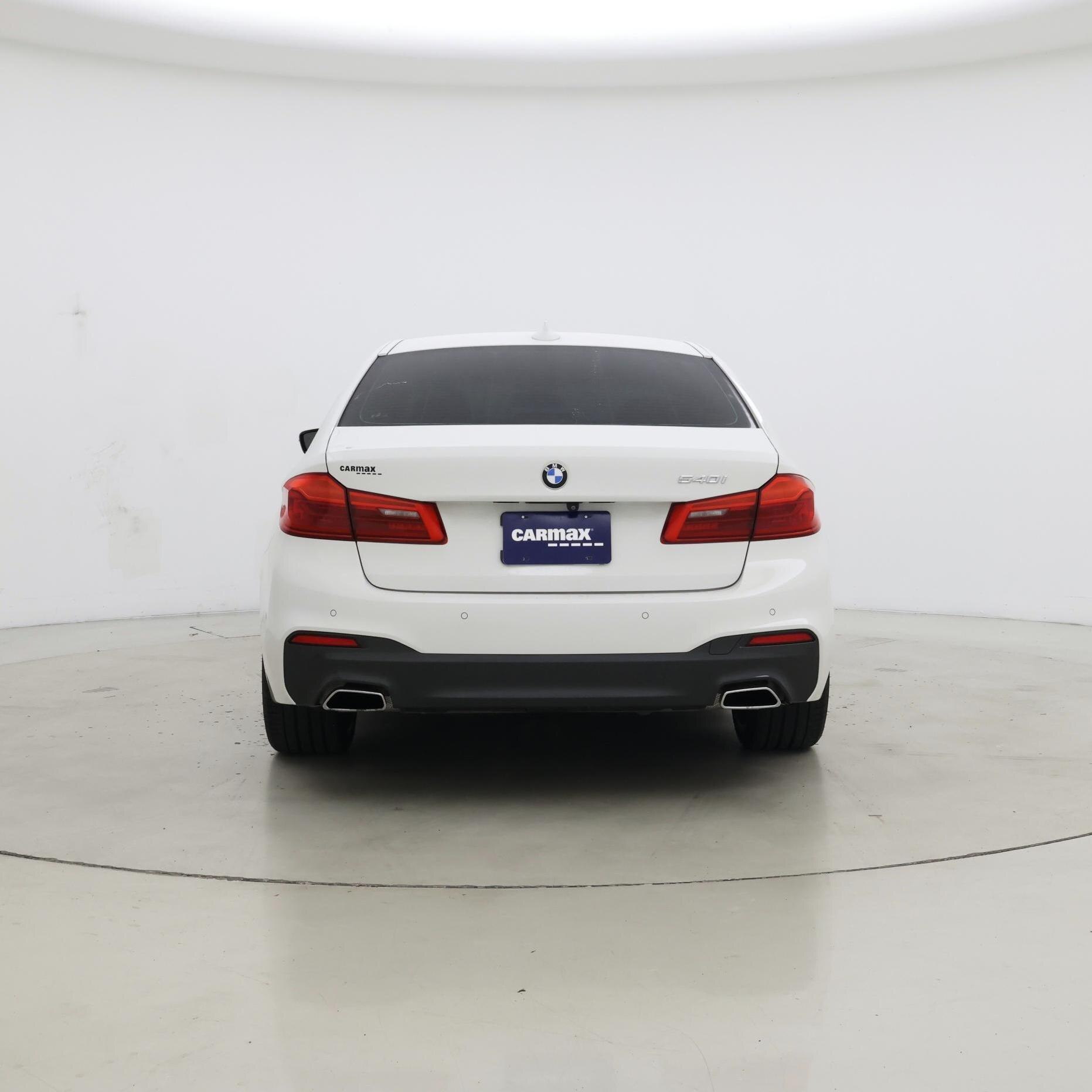 Thumbnail: 2017 BMW 5 Series - 6