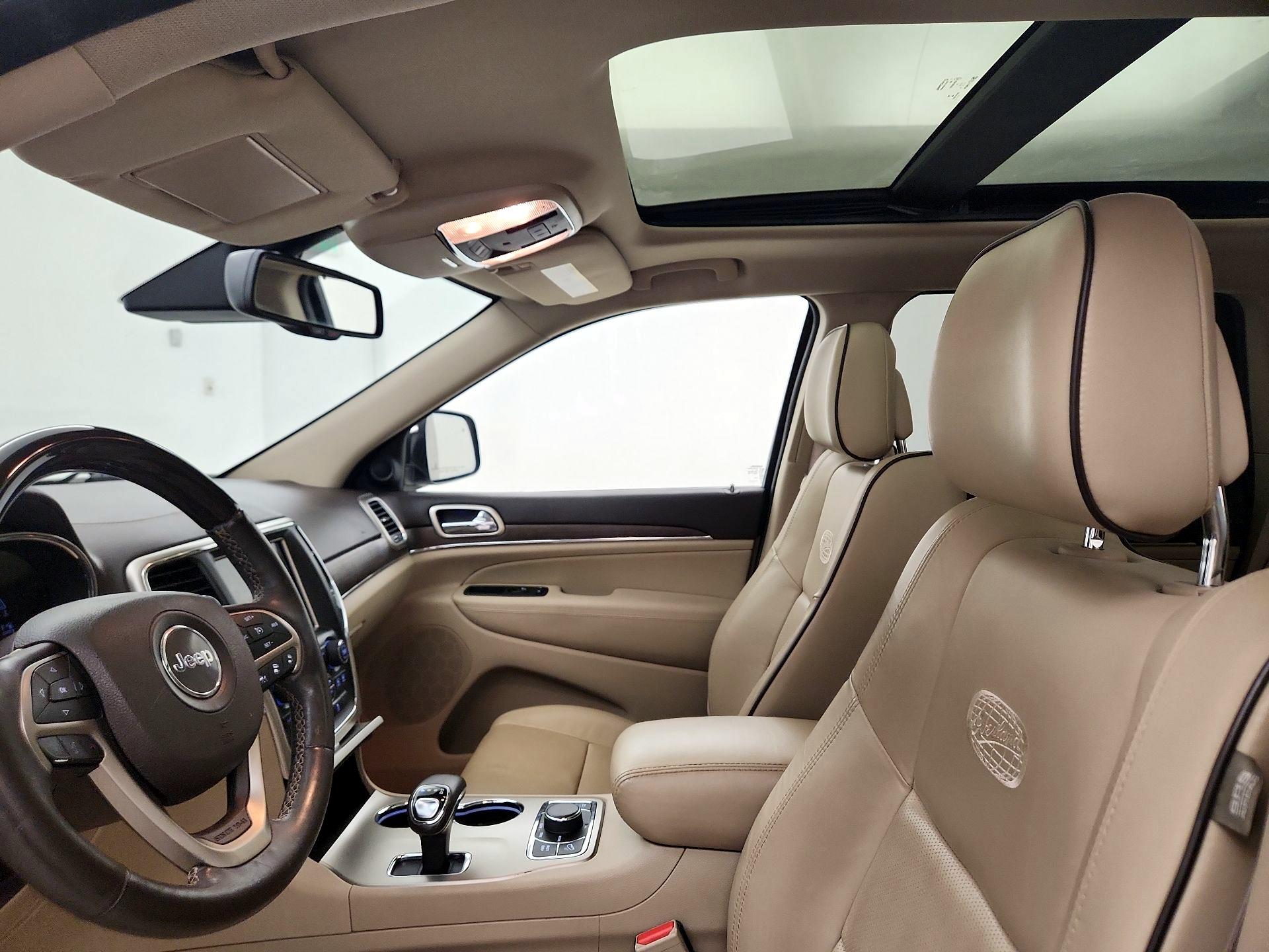 Thumbnail: 2014 Jeep Grand Cherokee - 20