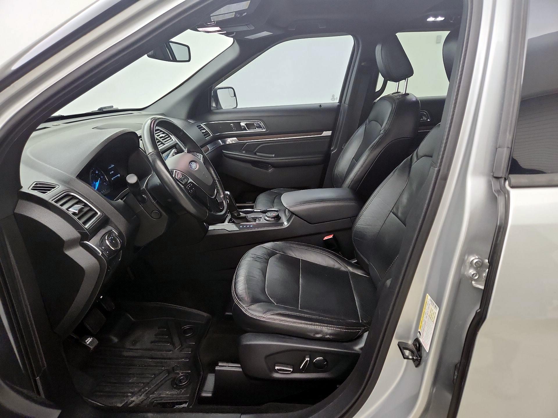 Thumbnail: 2018 Ford Explorer - 11