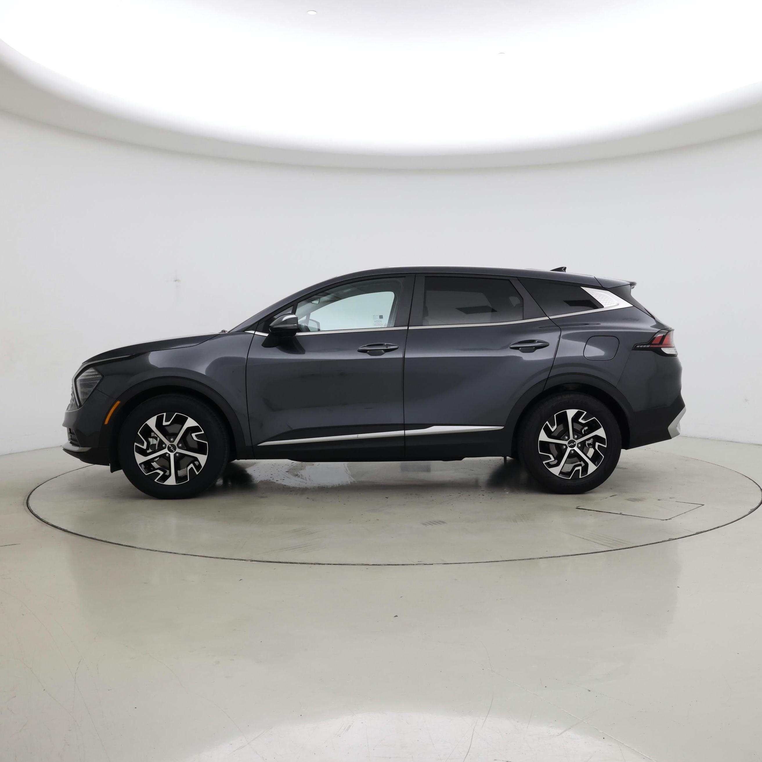 Thumbnail: 2024 Kia Sportage - 3