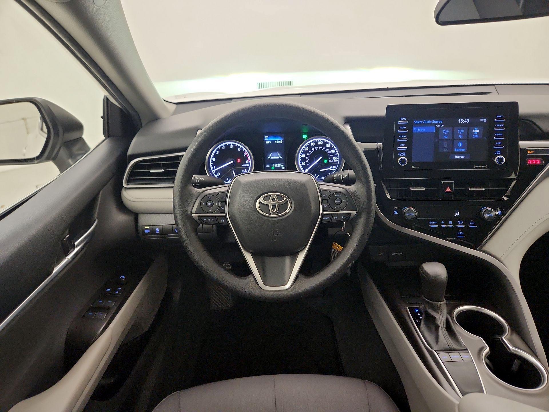 Thumbnail: 2022 Toyota Camry - 10