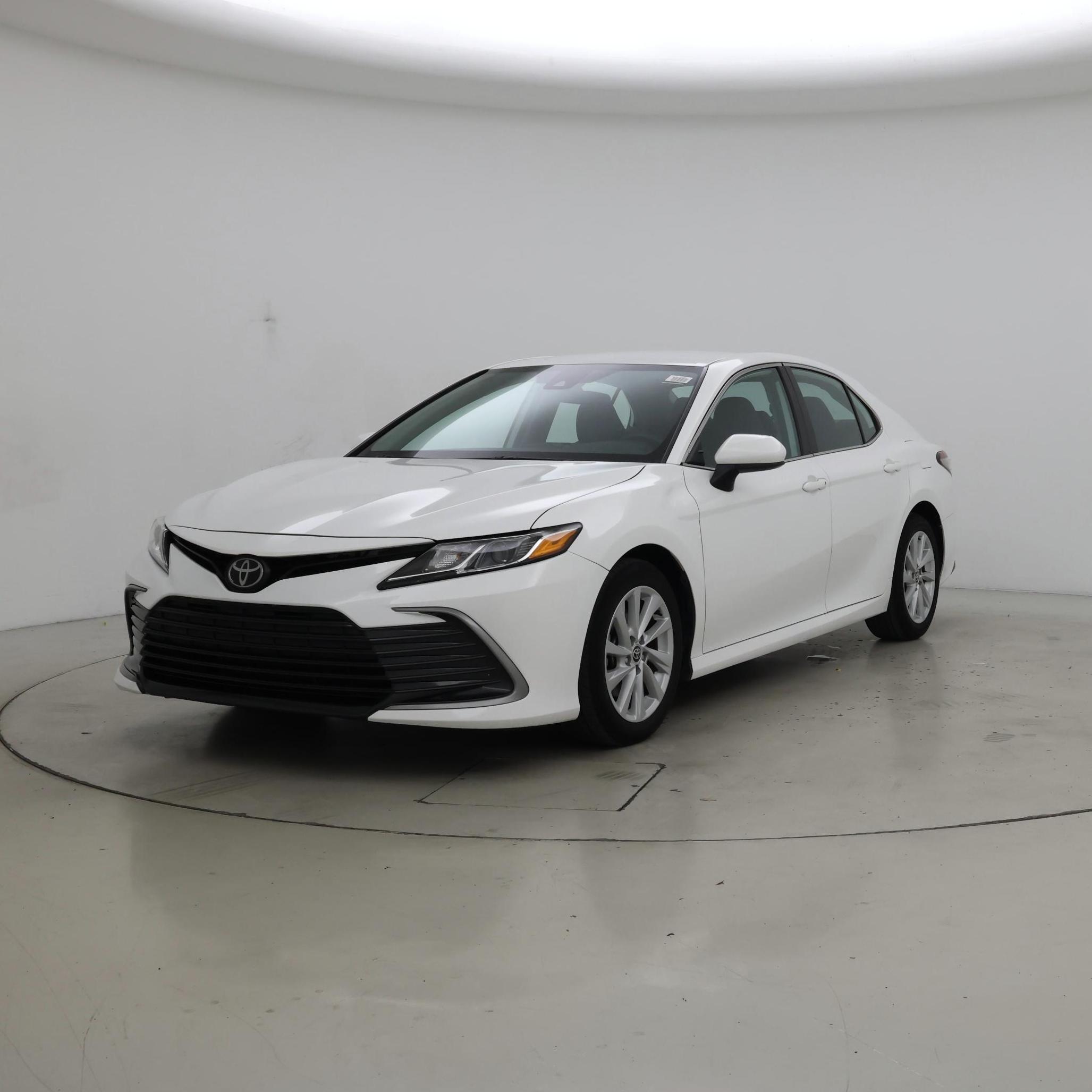 Thumbnail: 2022 Toyota Camry - 4