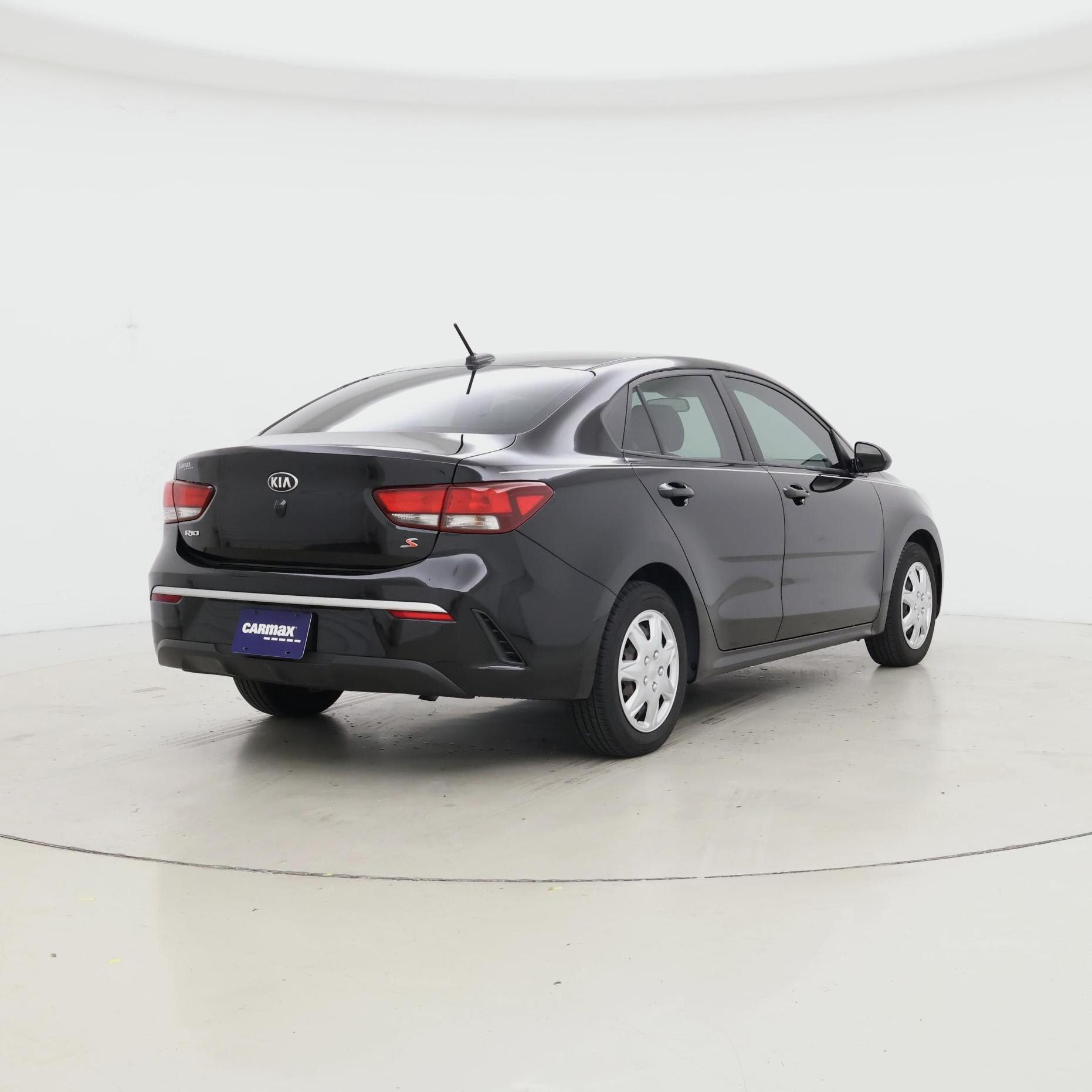 Thumbnail: 2021 Kia Rio - 8
