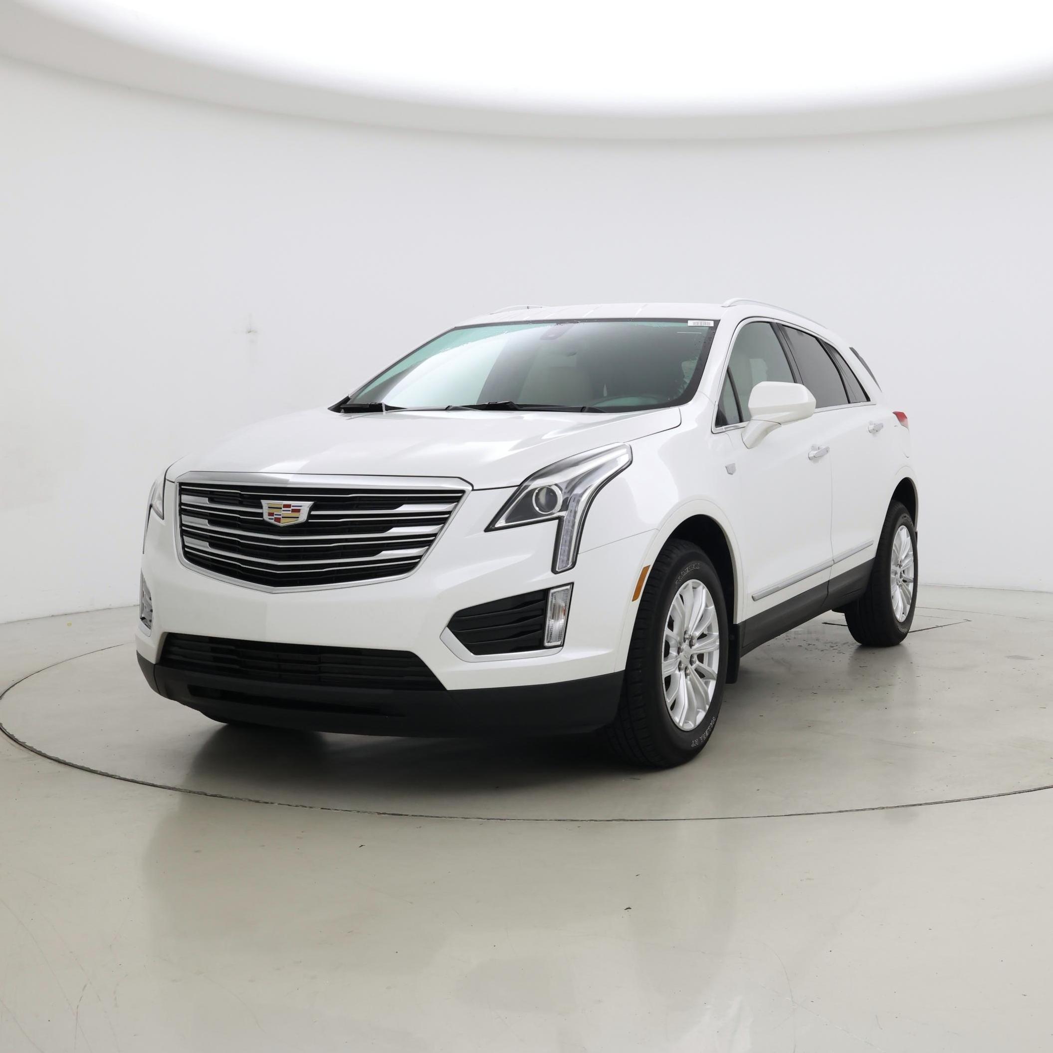 Thumbnail: 2019 Cadillac XT5 - 4
