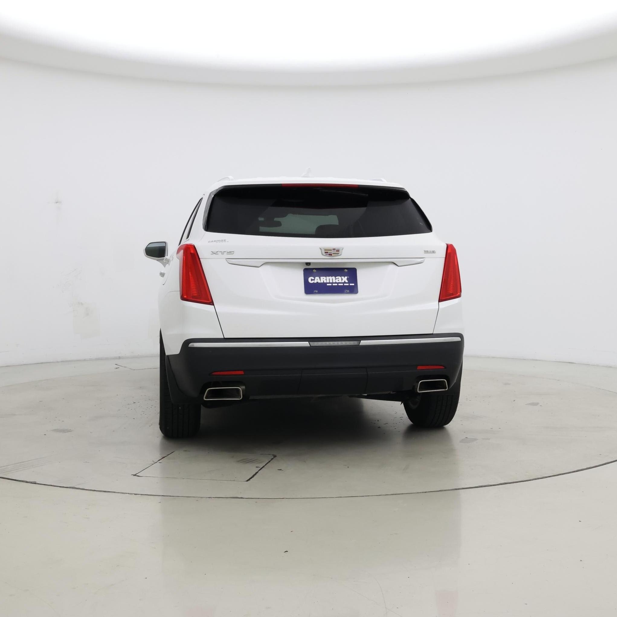 Thumbnail: 2019 Cadillac XT5 - 6