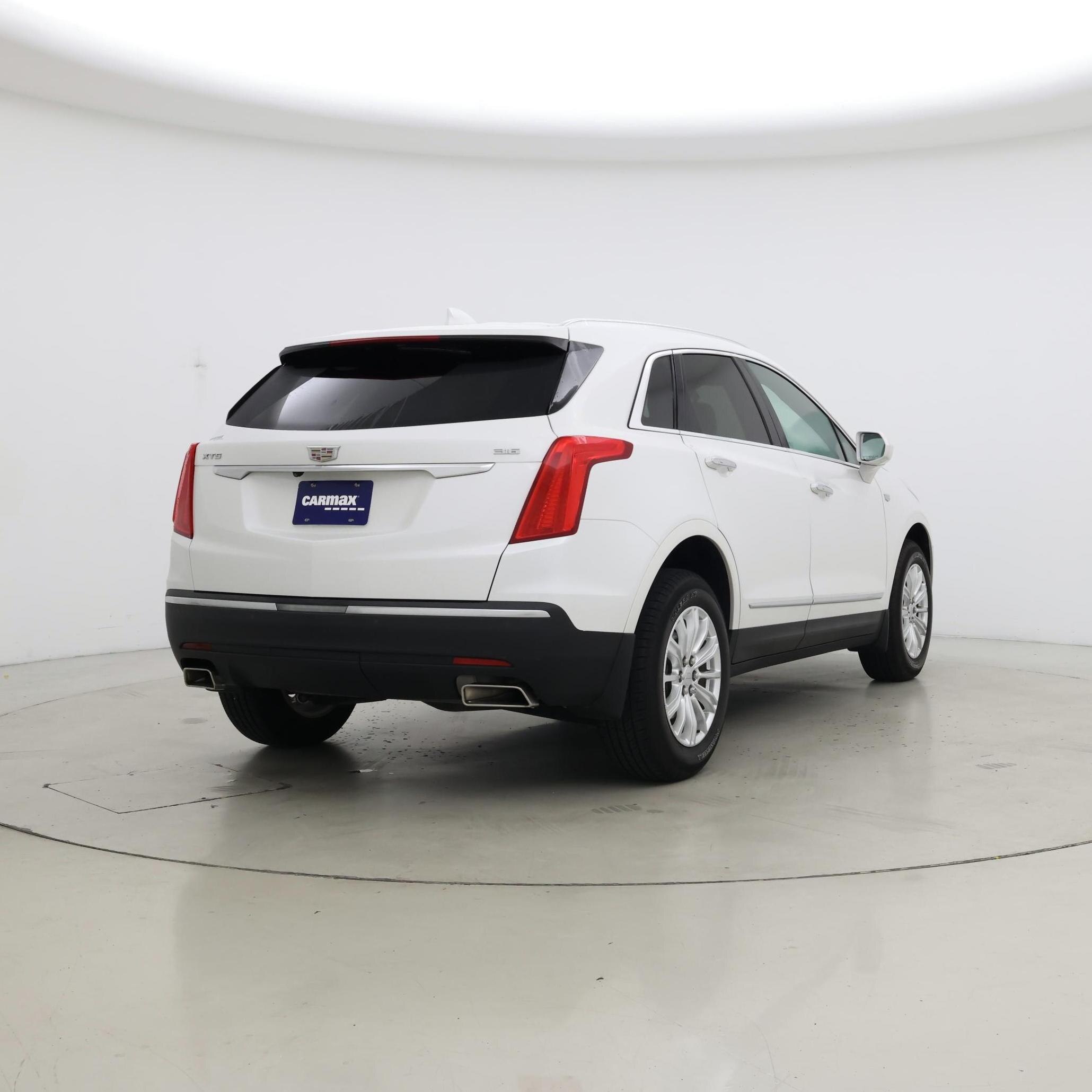 Thumbnail: 2019 Cadillac XT5 - 8