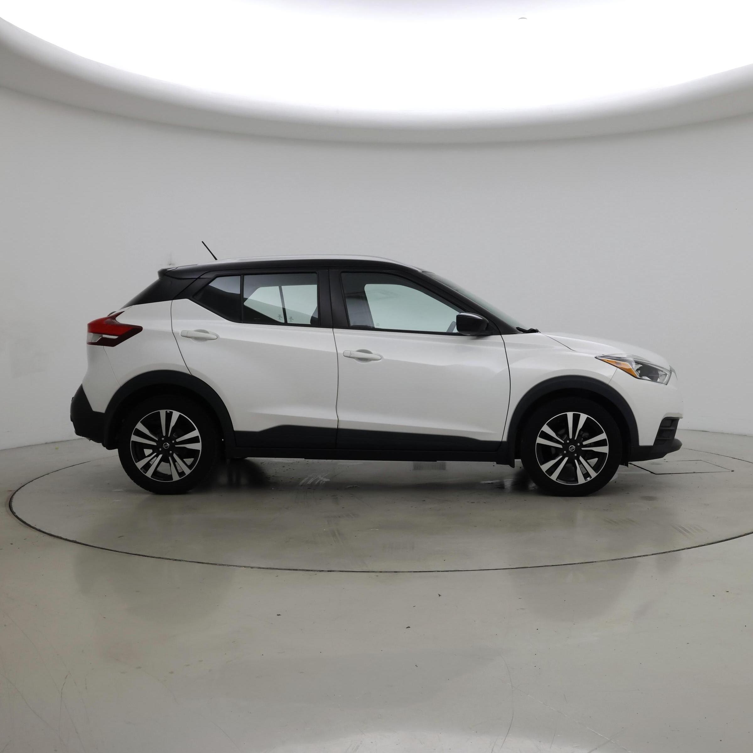 Thumbnail: 2020 Nissan Kicks - 7