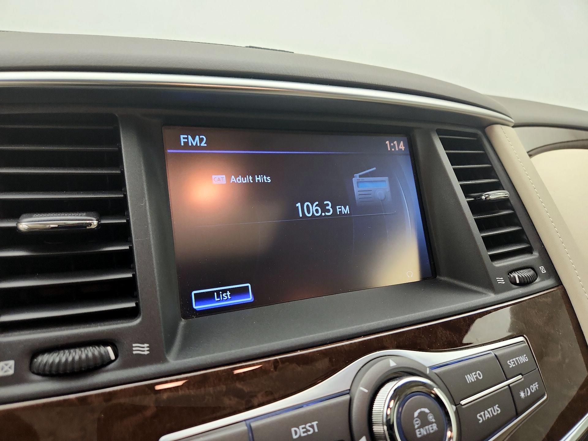 Thumbnail: 2016 INFINITI QX80 - 16