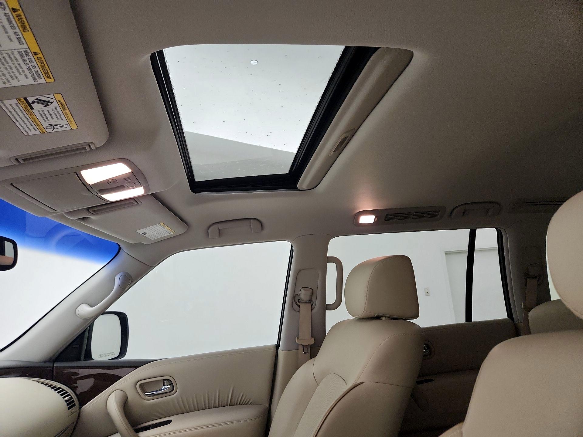 Thumbnail: 2016 INFINITI QX80 - 20
