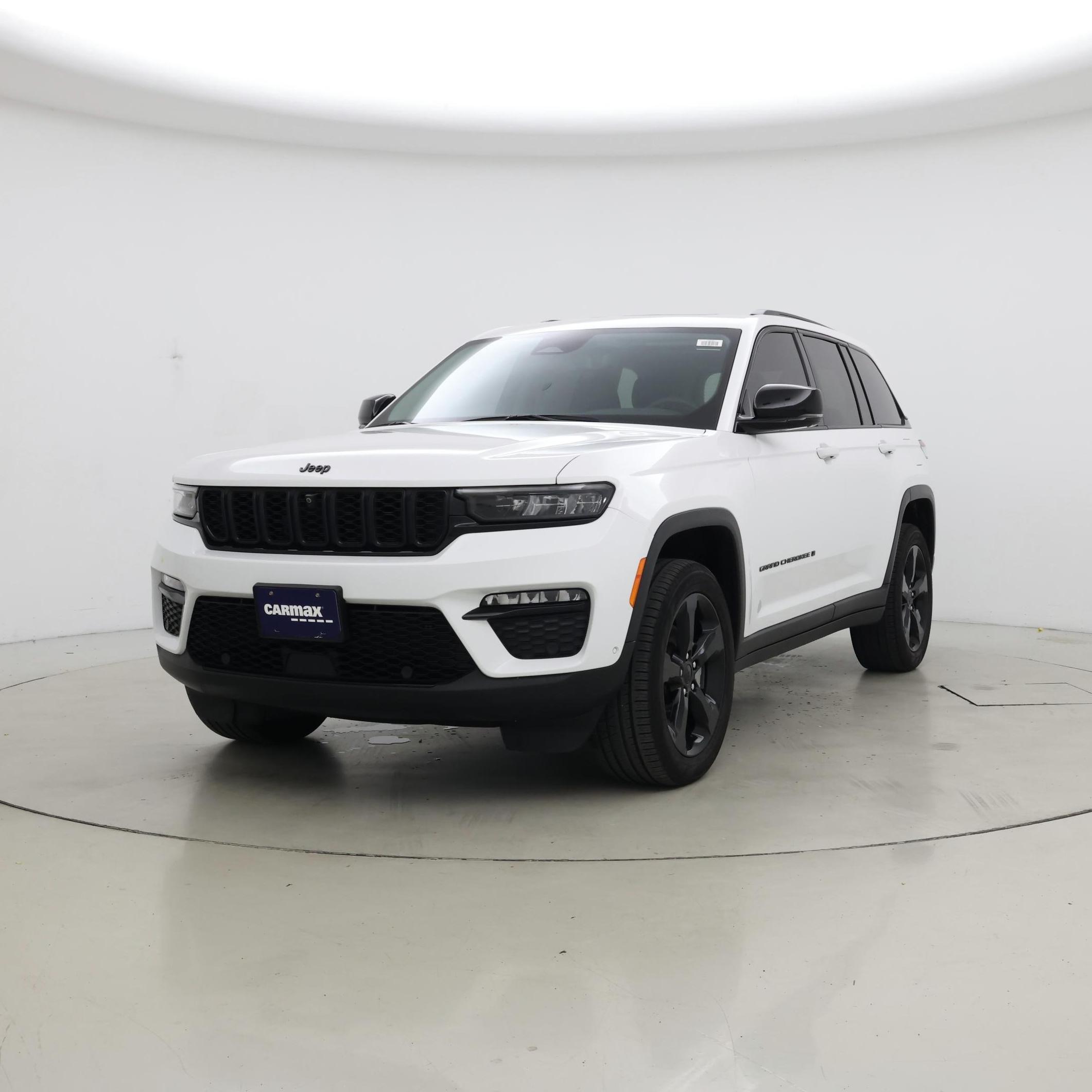 Thumbnail: 2023 Jeep Grand Cherokee - 4