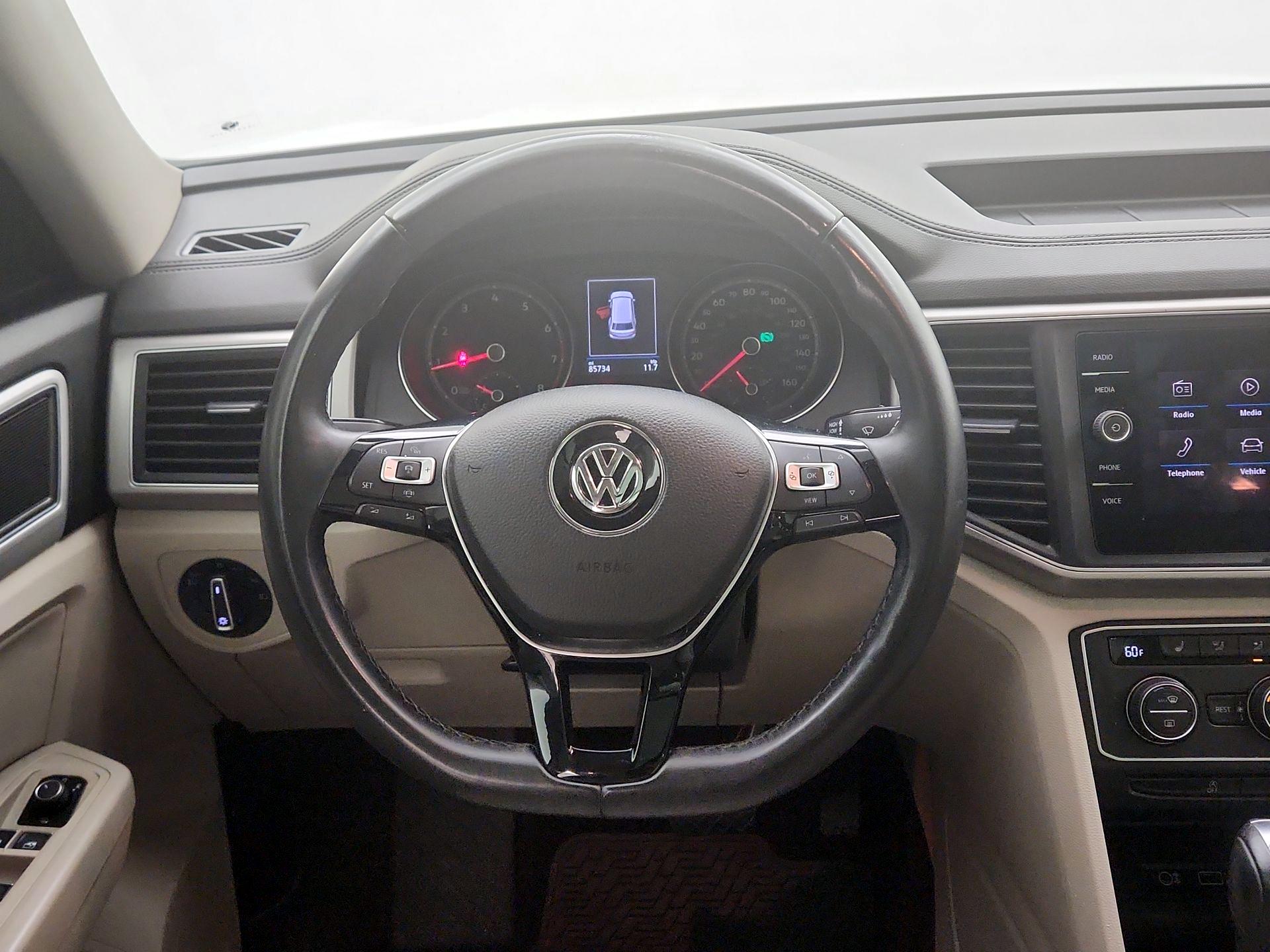 Thumbnail: 2019 Volkswagen Atlas - 10