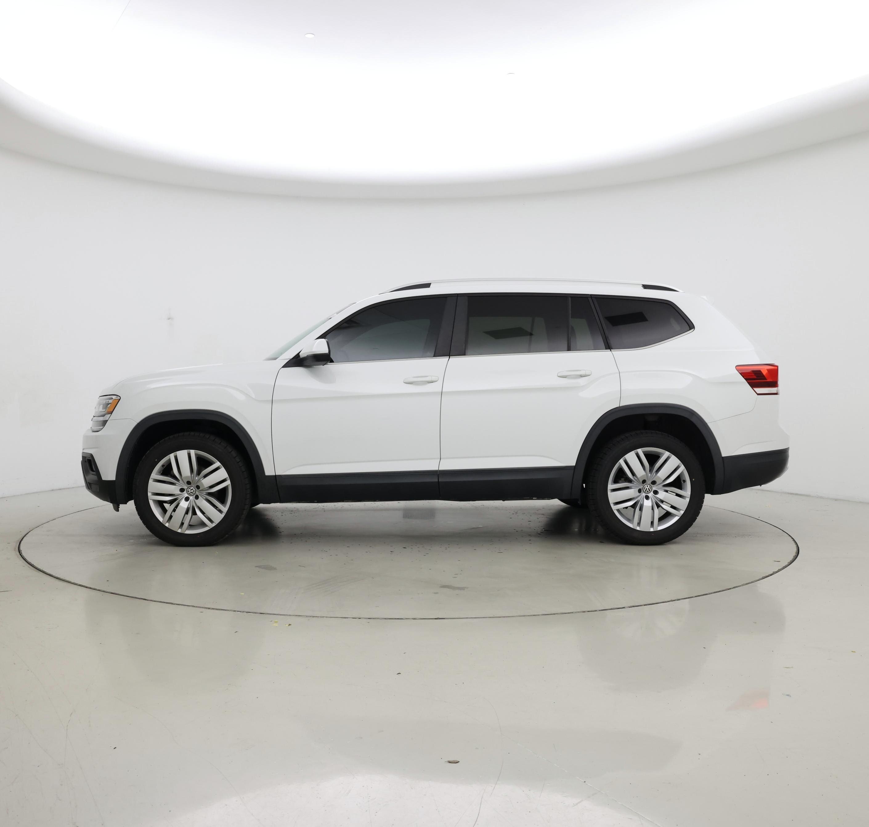Thumbnail: 2019 Volkswagen Atlas - 3