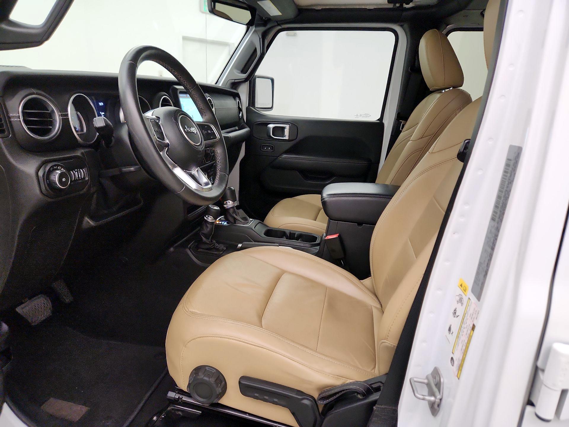 Thumbnail: 2018 Jeep Wrangler - 11