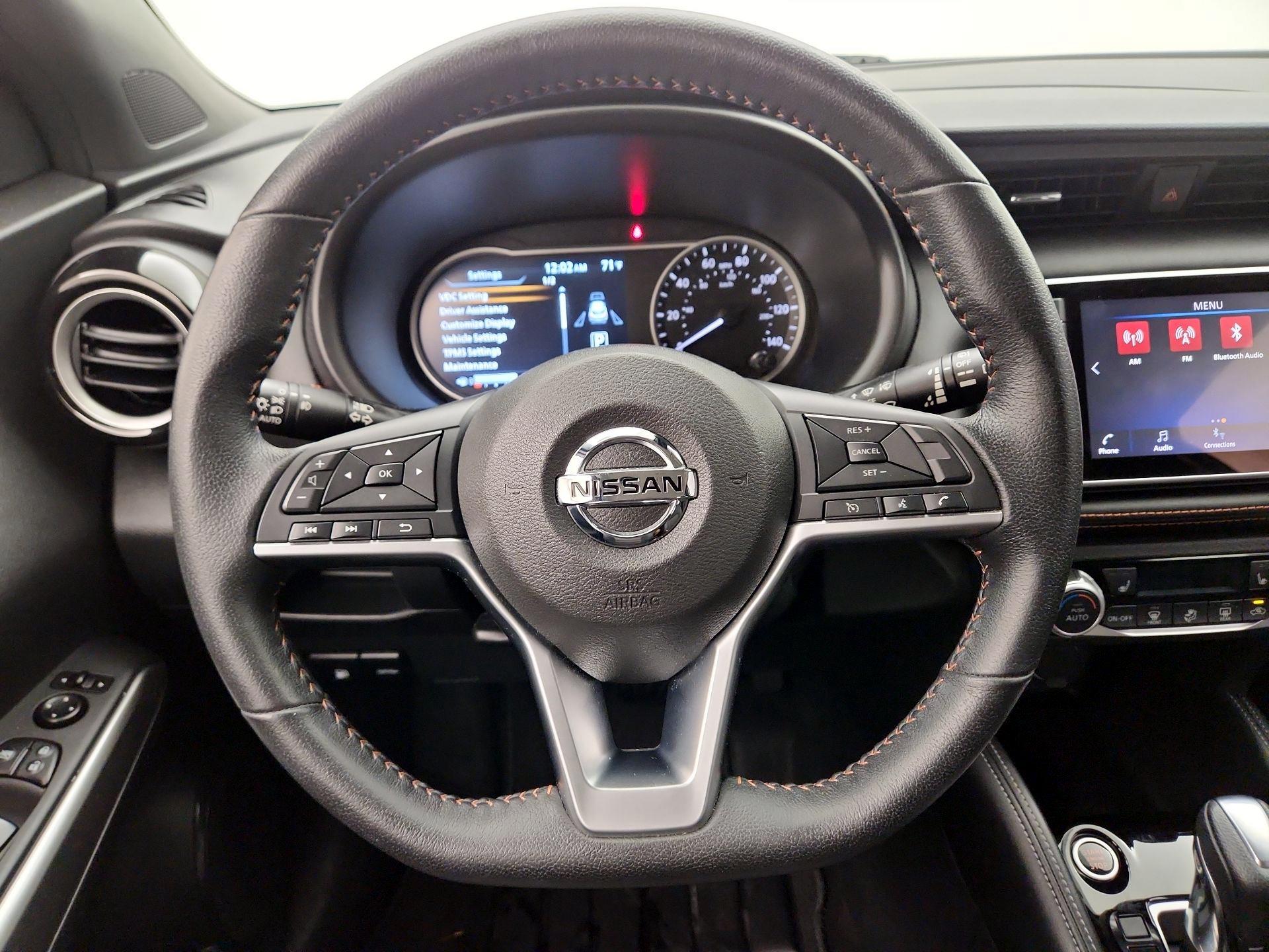 Thumbnail: 2020 Nissan Kicks - 10