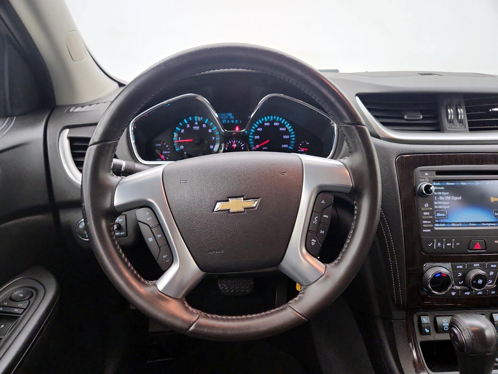 Thumbnail: 2017 Chevrolet Traverse - 10