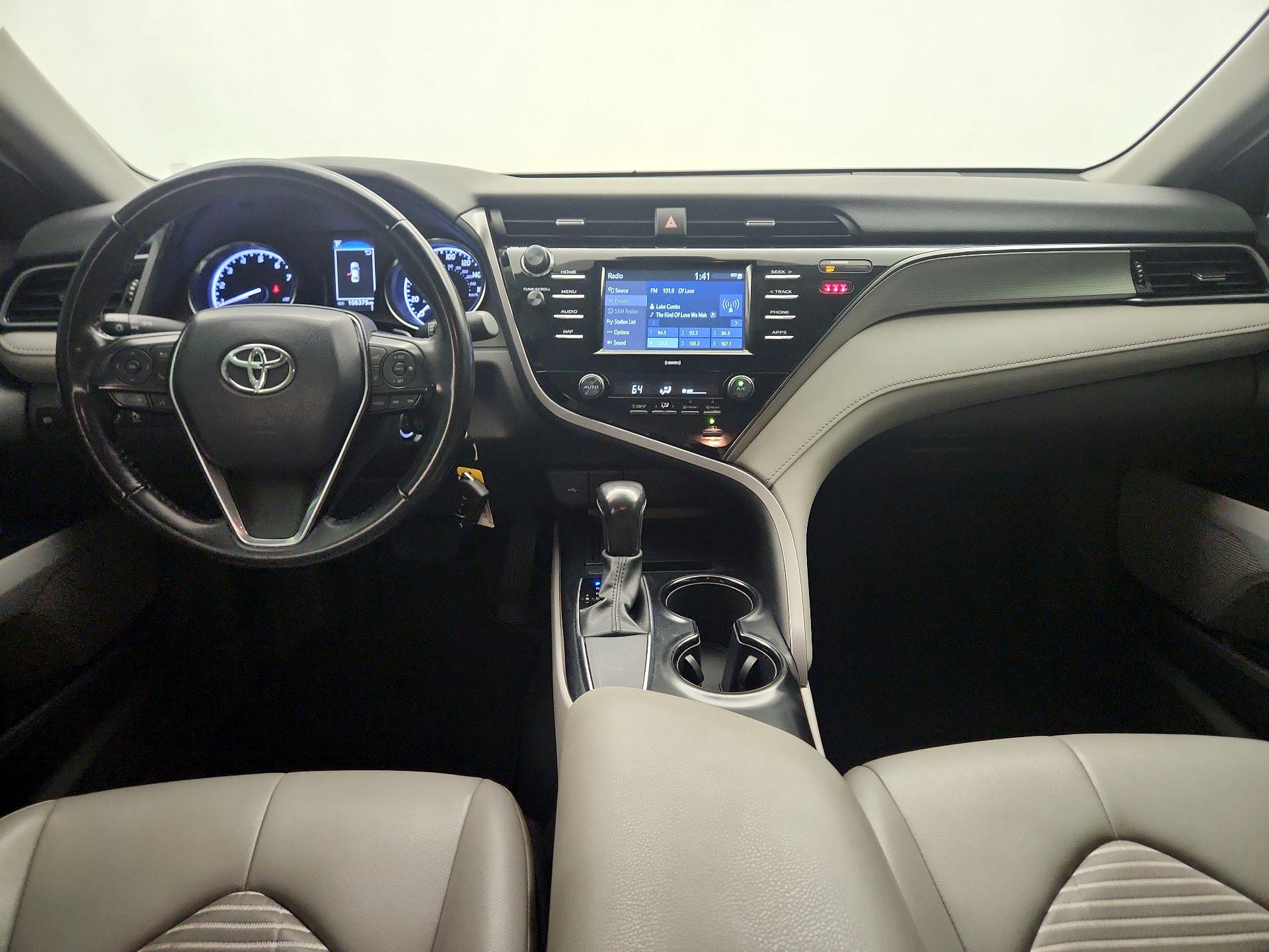 Thumbnail: 2020 Toyota Camry - 9