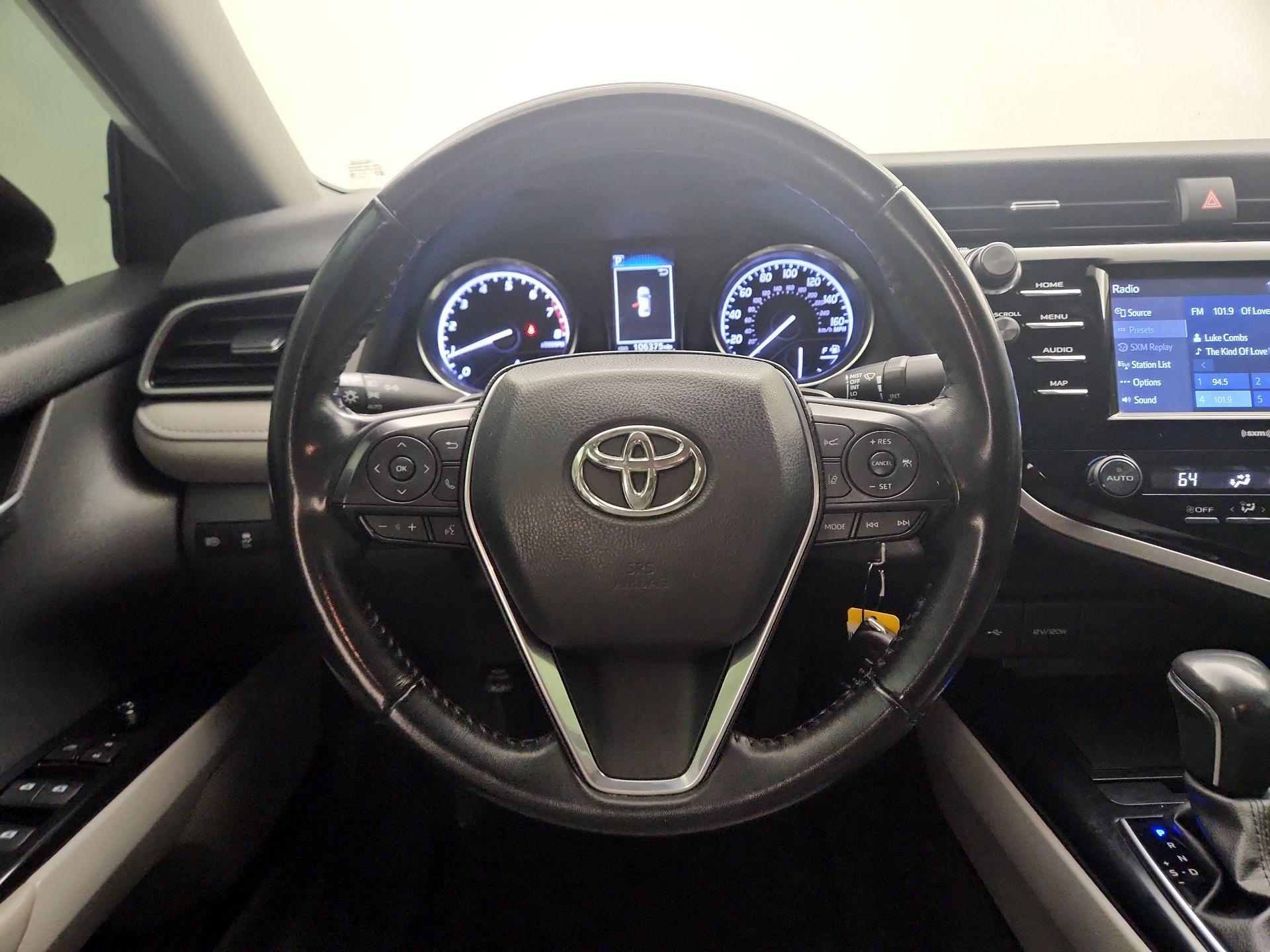 Thumbnail: 2020 Toyota Camry - 10