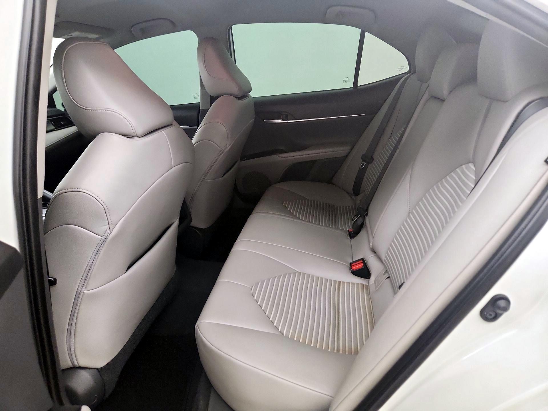 Thumbnail: 2020 Toyota Camry - 19