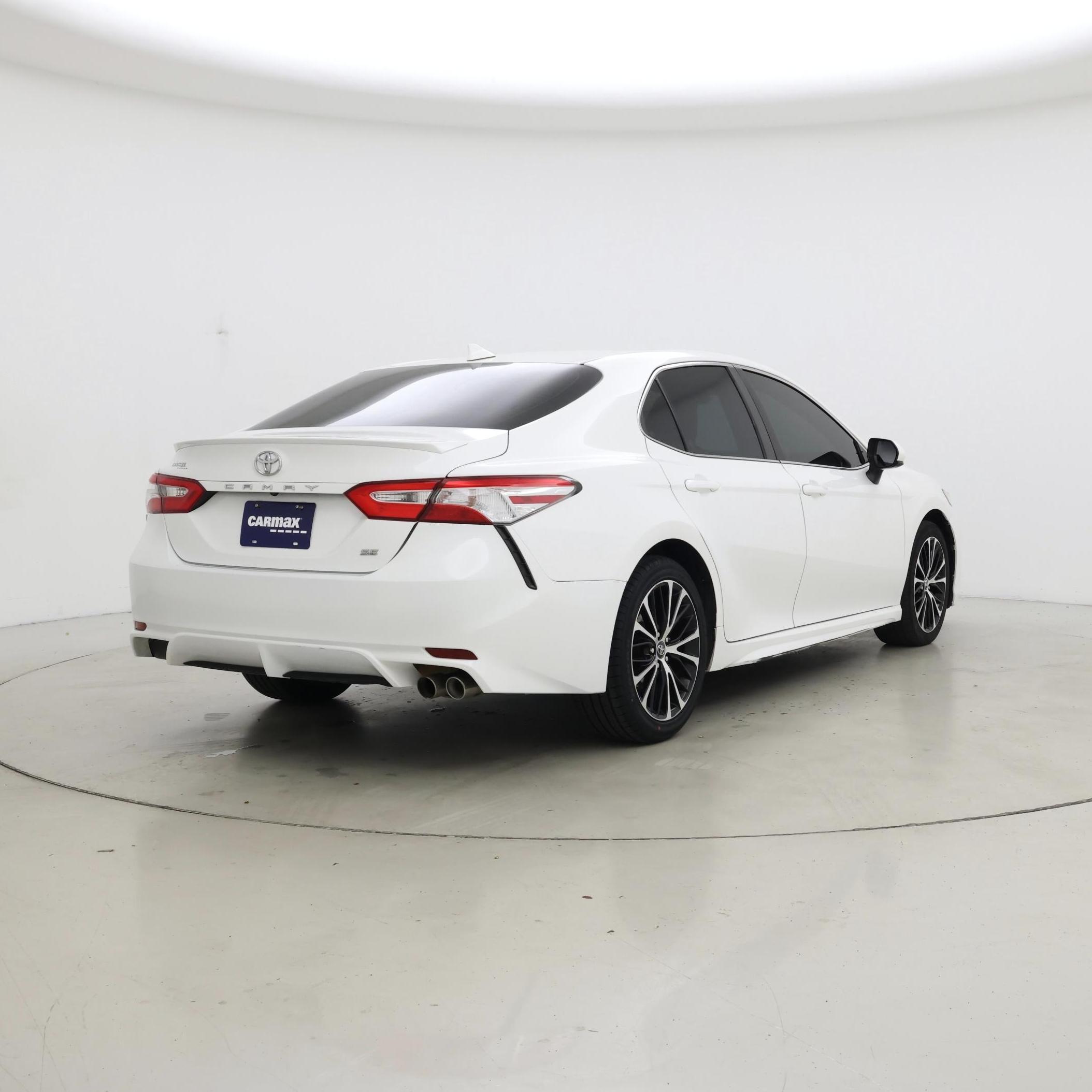 Thumbnail: 2020 Toyota Camry - 8