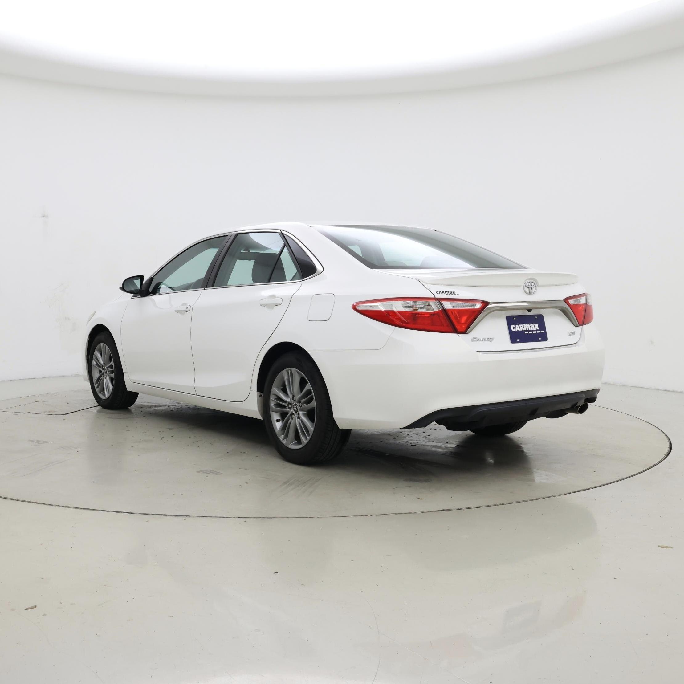 Thumbnail: 2015 Toyota Camry - 2
