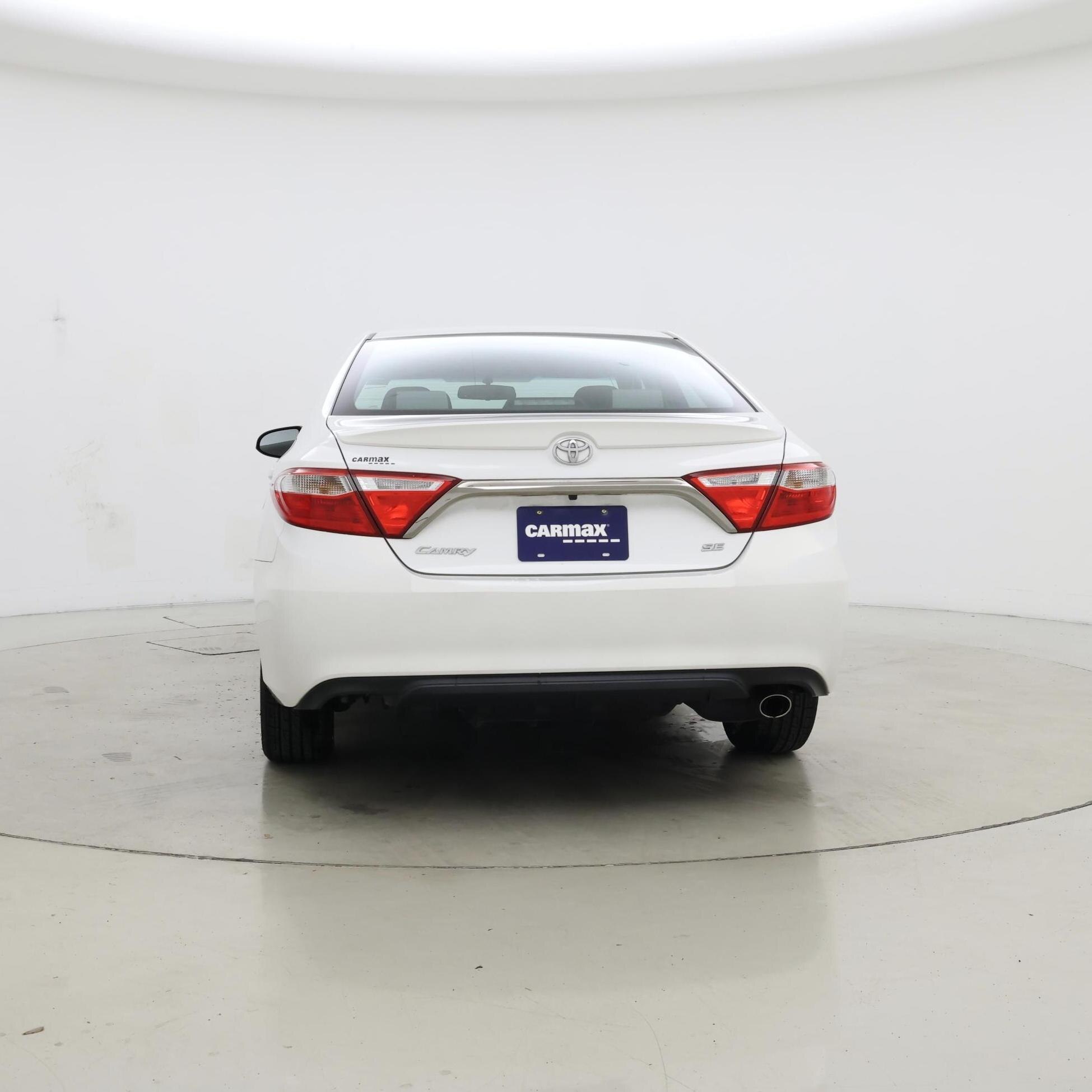 Thumbnail: 2015 Toyota Camry - 6