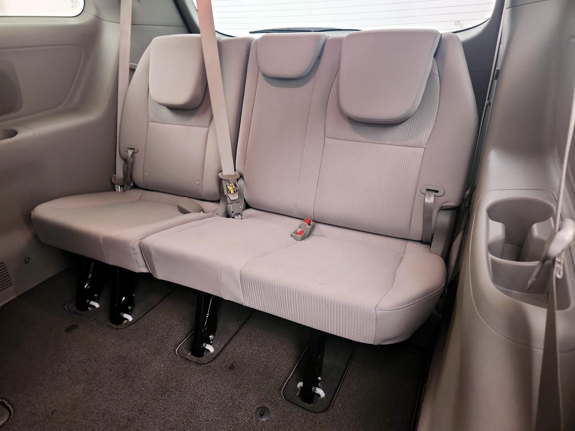 Thumbnail: 2021 Kia Sedona - 20