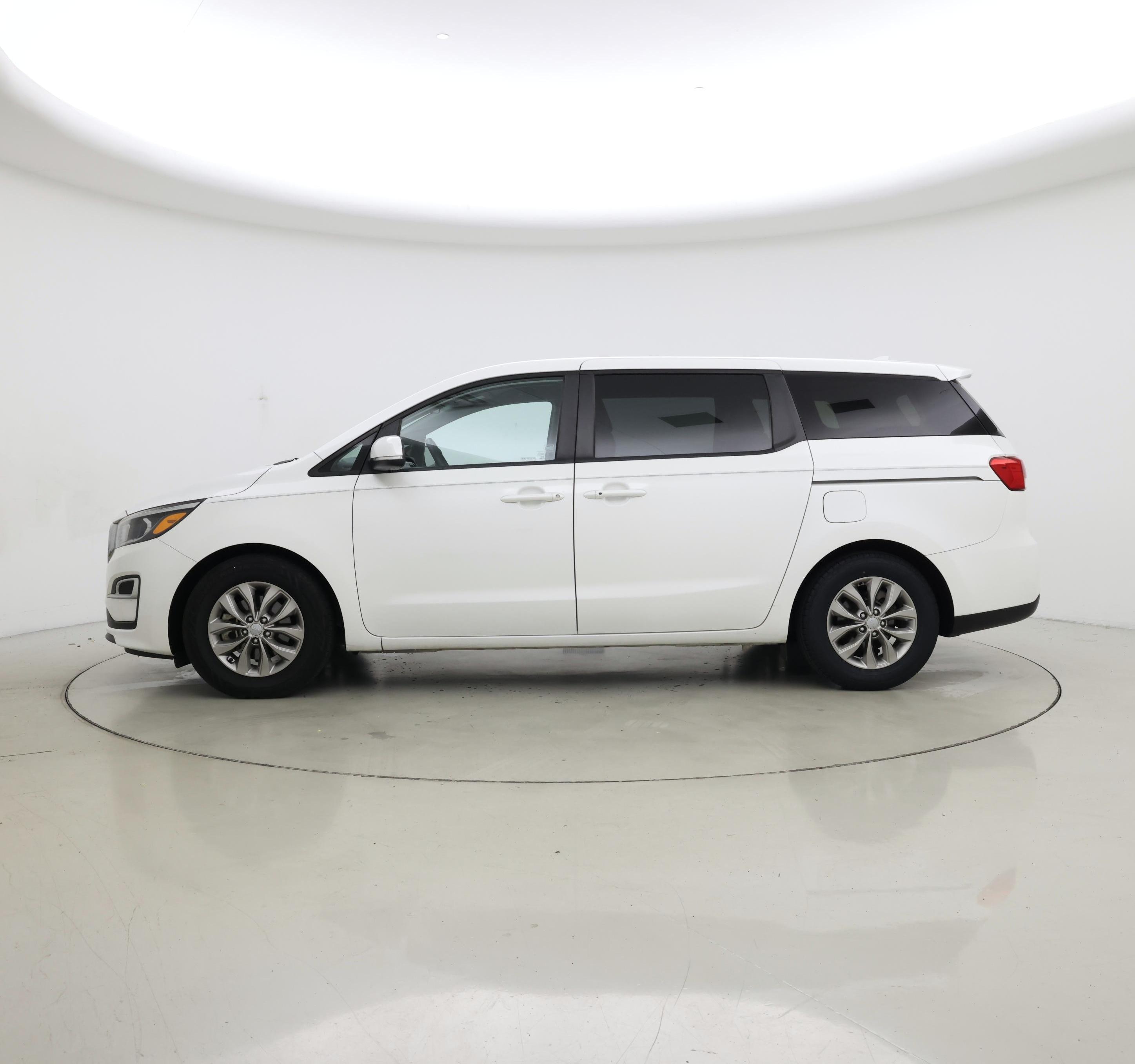 Thumbnail: 2021 Kia Sedona - 3