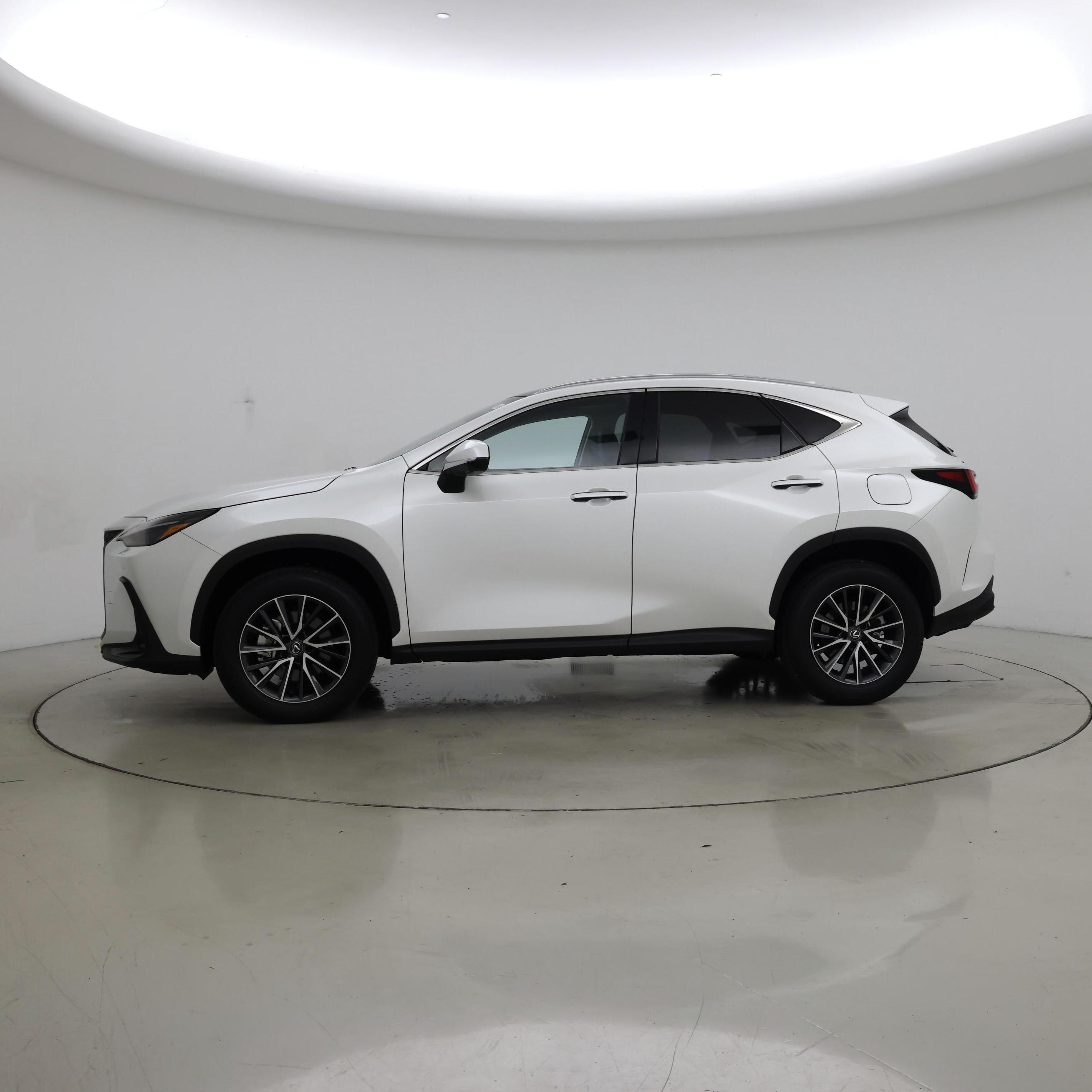 Thumbnail: 2024 Lexus NX - 3