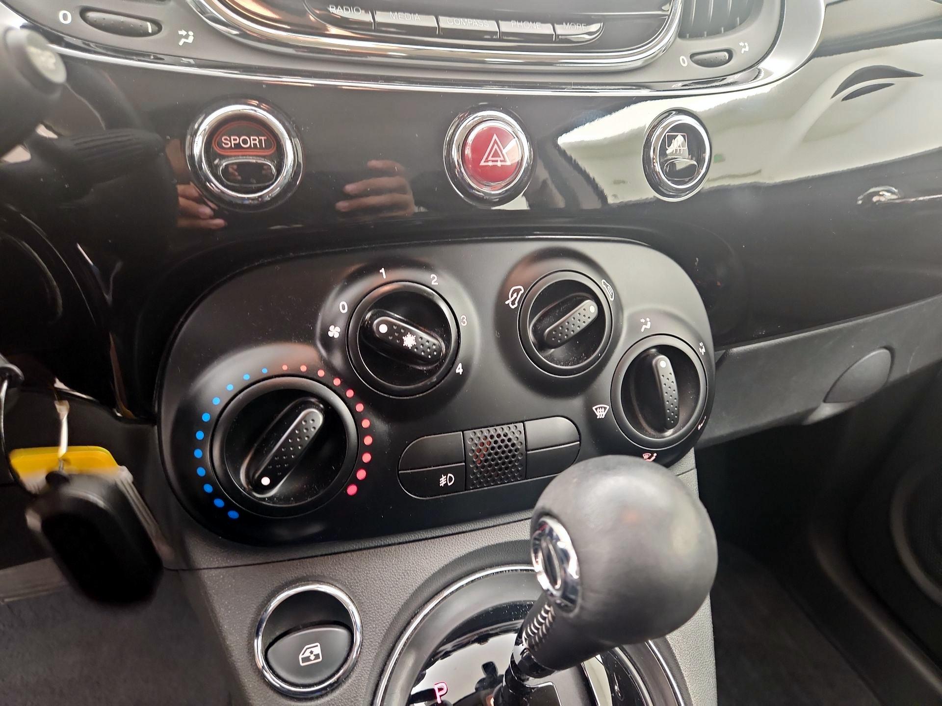 Thumbnail: 2019 Fiat 500 - 15