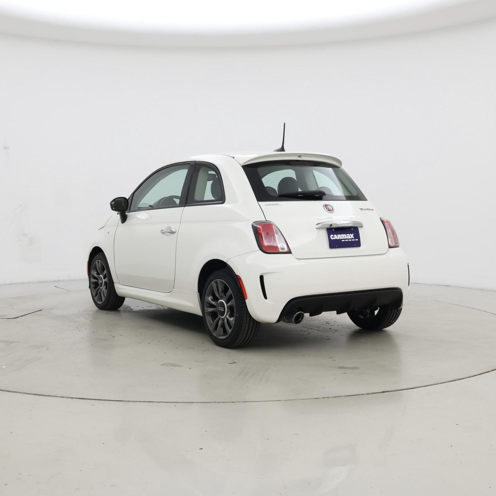 Thumbnail: 2019 Fiat 500 - 2
