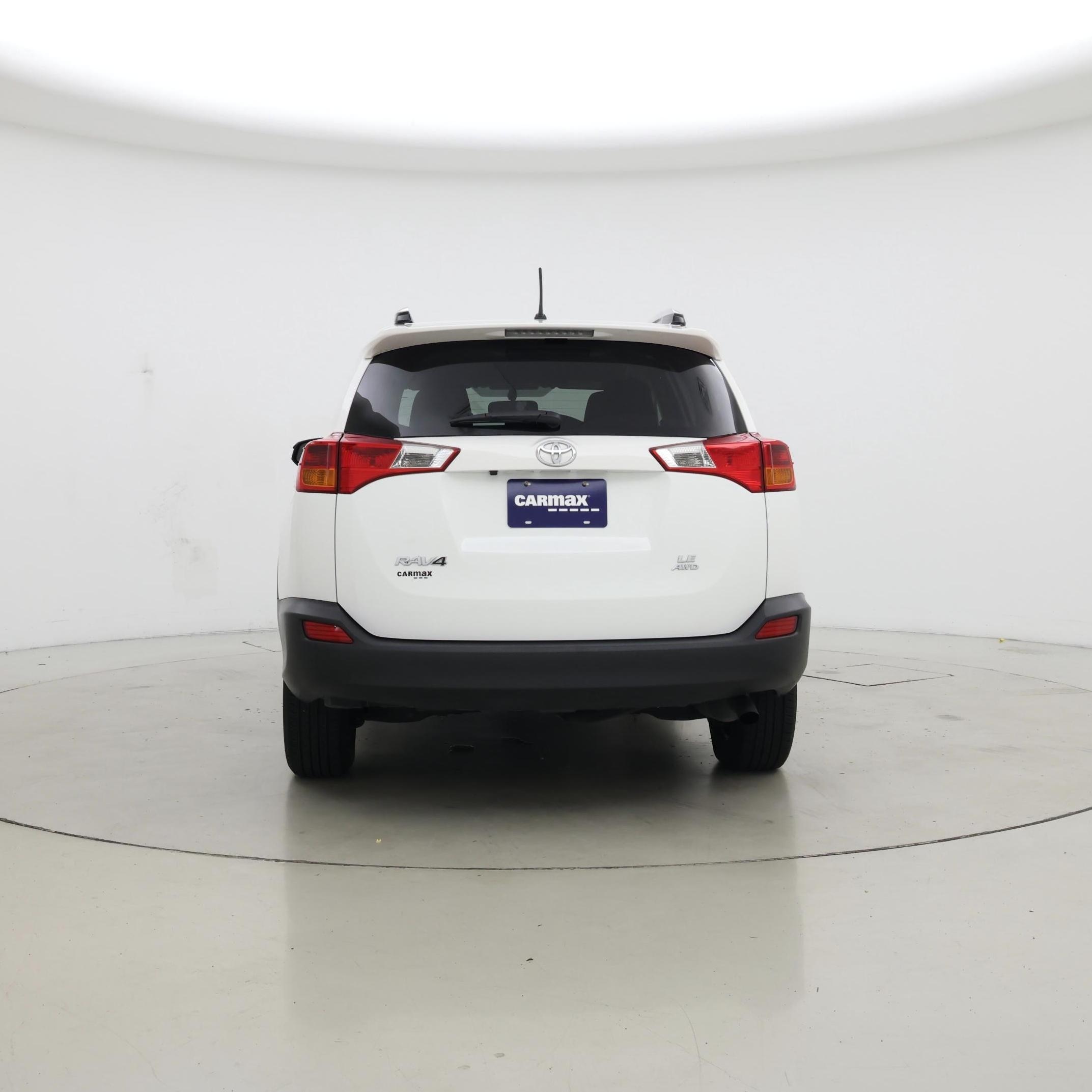 Thumbnail: 2015 Toyota RAV4 - 6