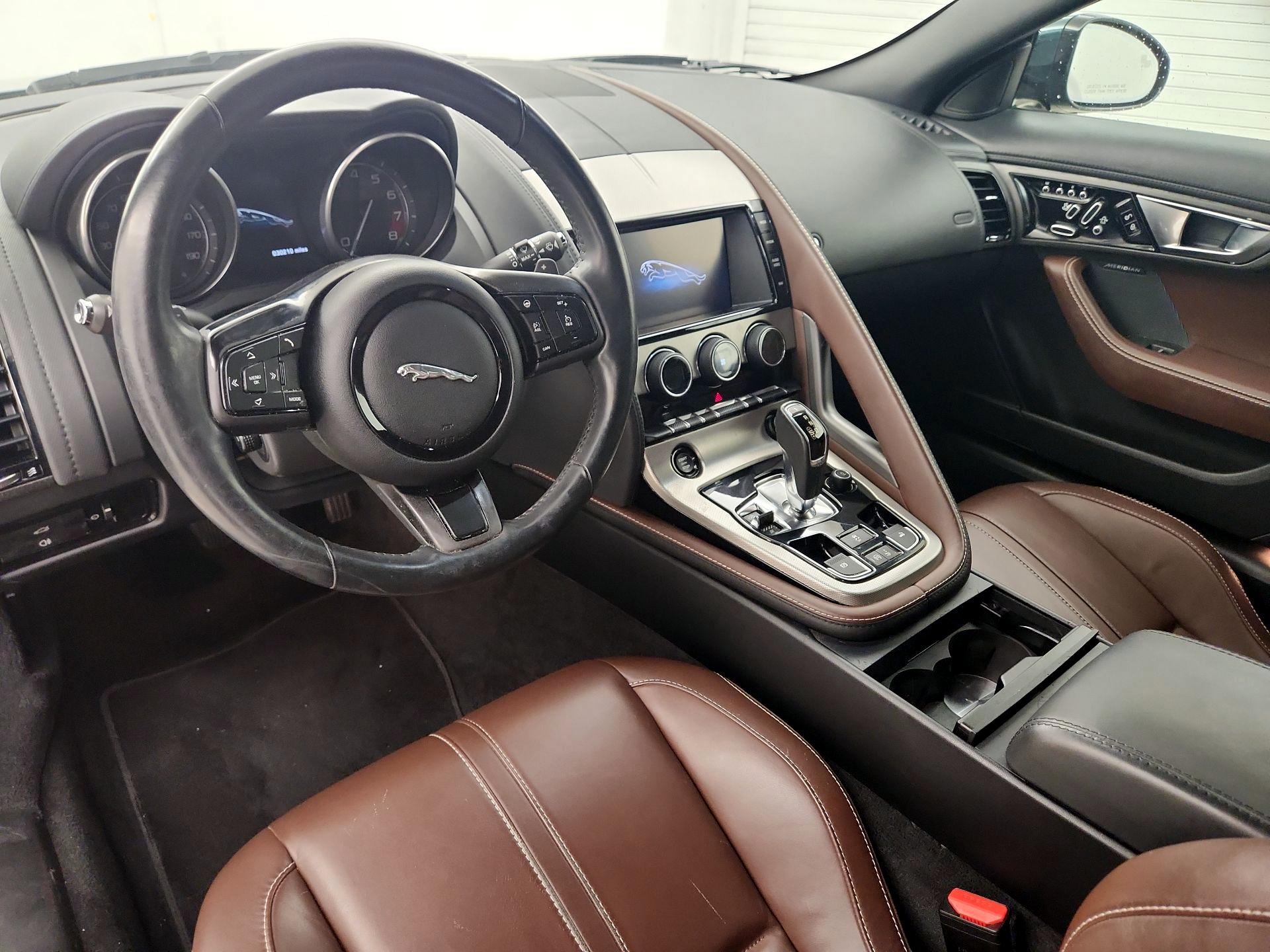 Thumbnail: 2014 Jaguar F-Type - 9