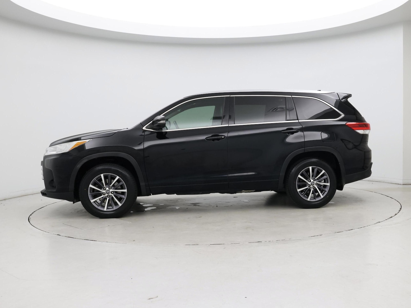 Image of 2017 Toyota Highlander XLE