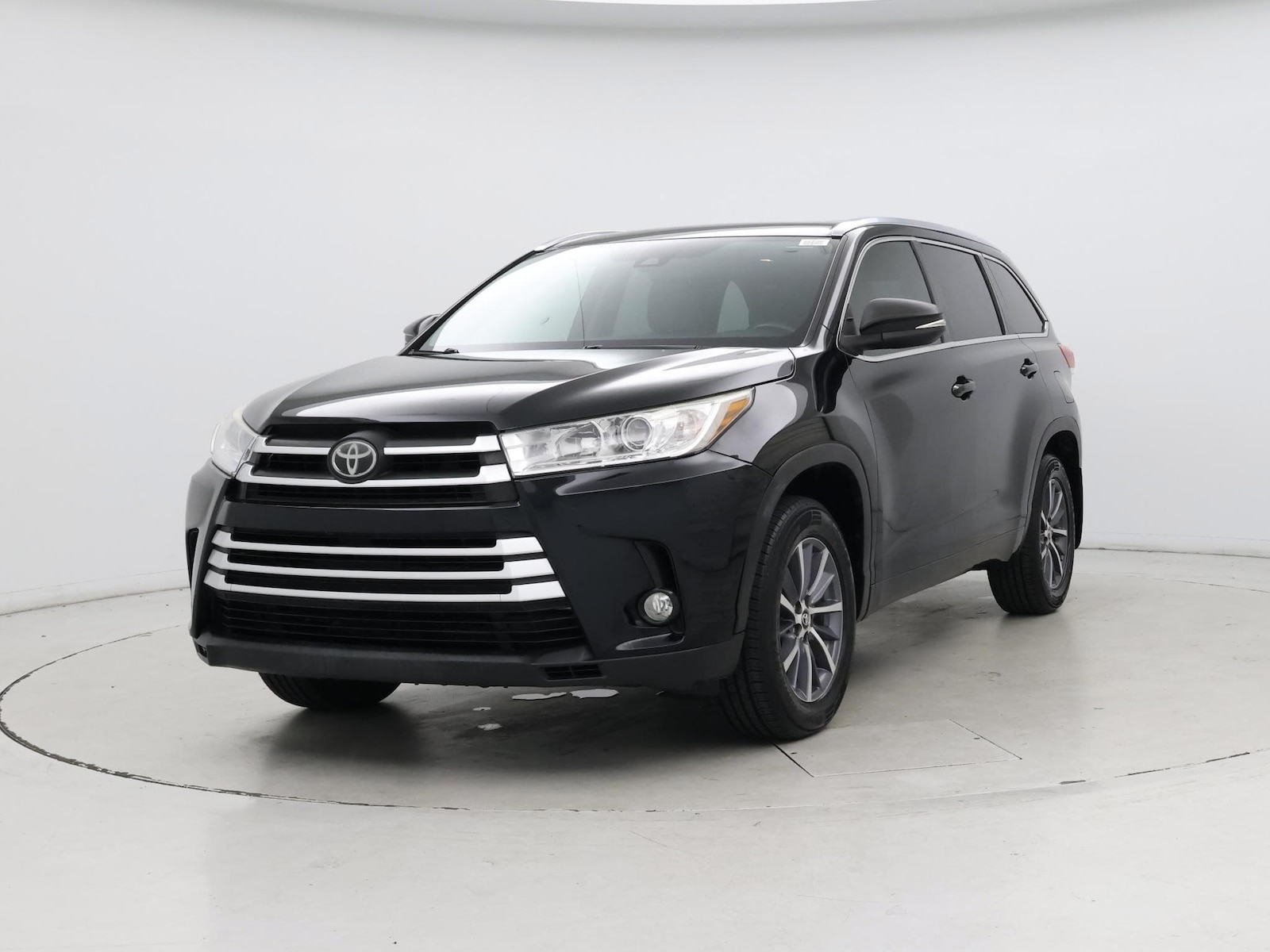 Image of 2017 Toyota Highlander XLE