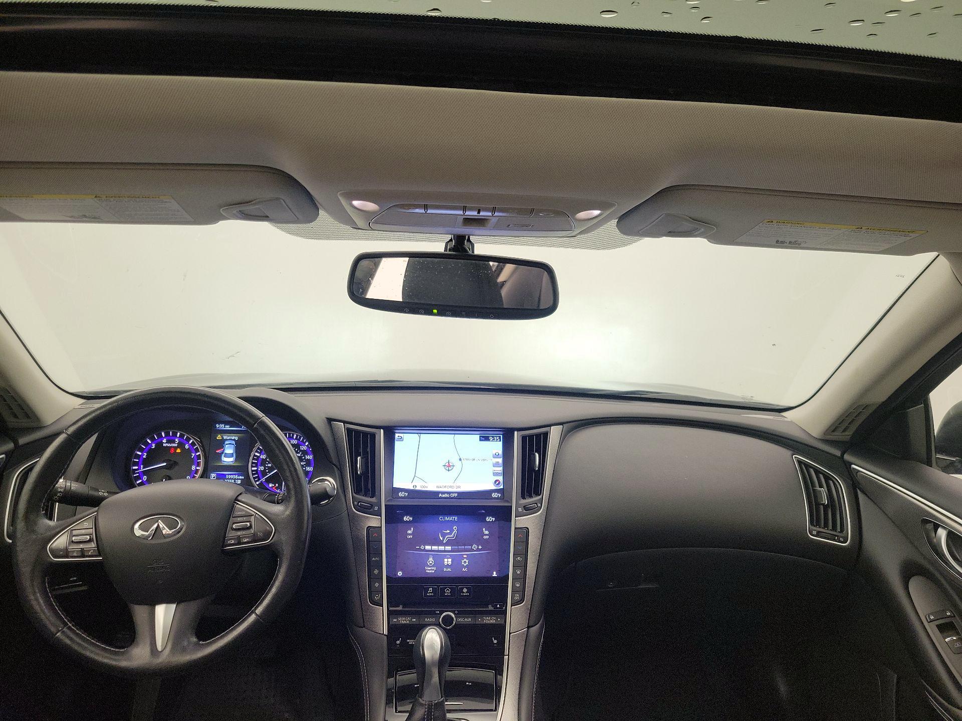 Thumbnail: 2015 INFINITI Q50 - 9
