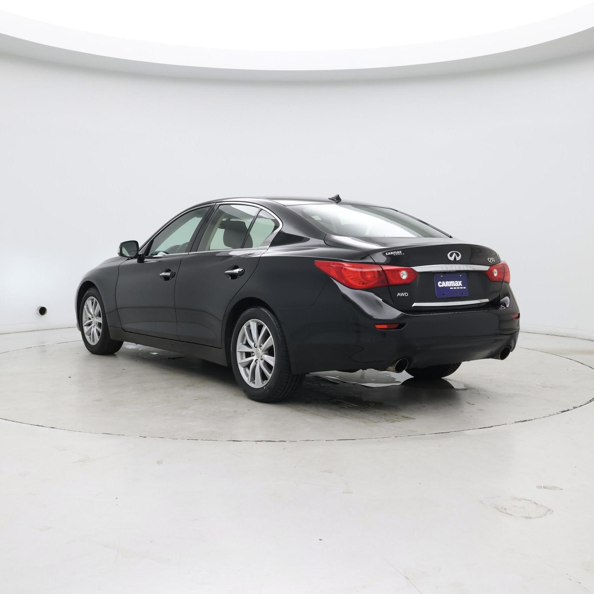 Thumbnail: 2015 INFINITI Q50 - 2