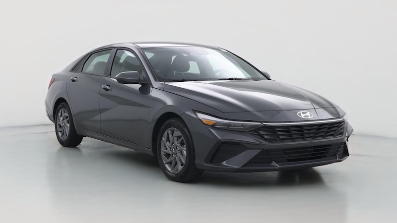 2024 Hyundai Elantra SEL Hero Image