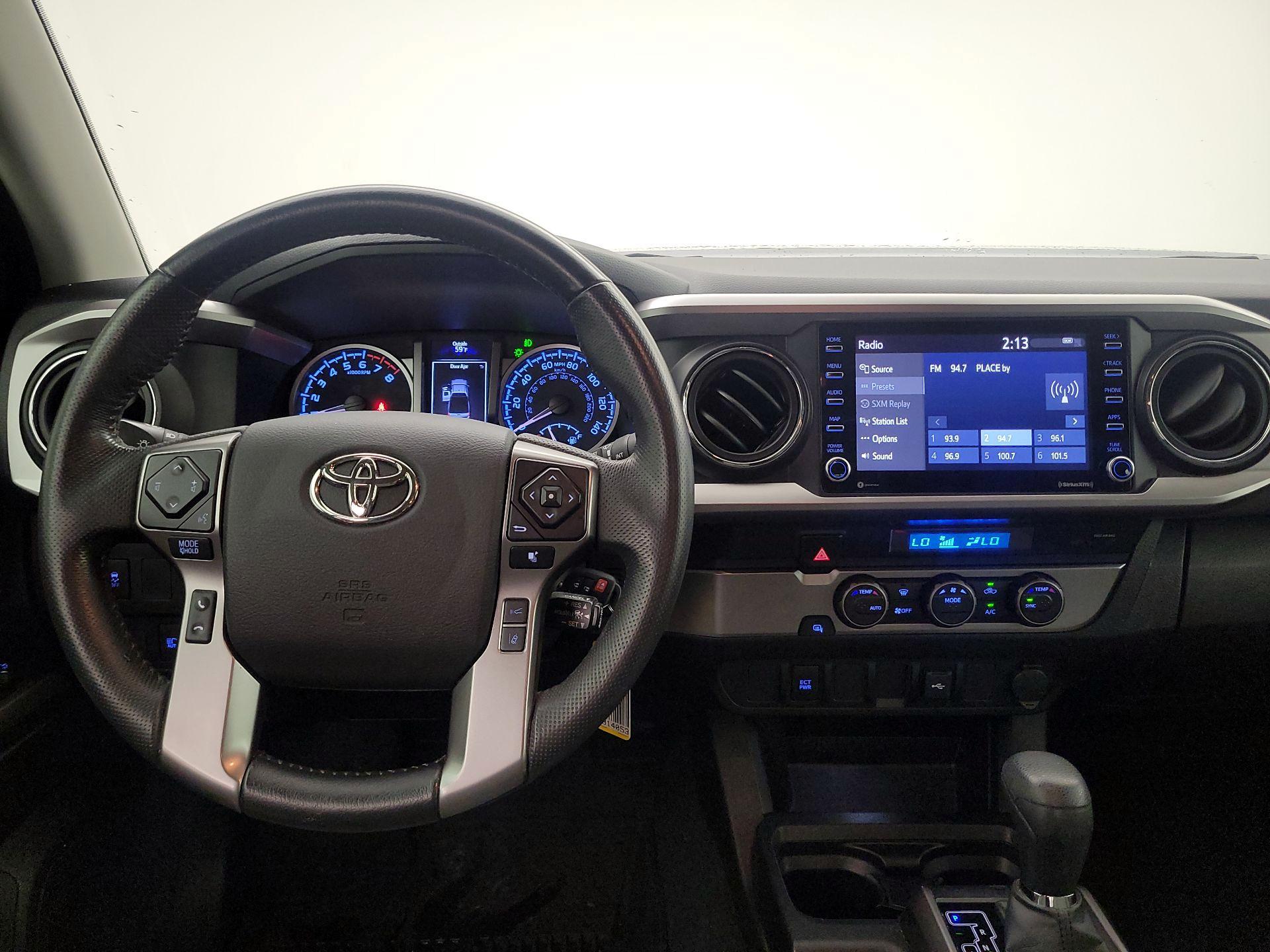 Thumbnail: 2022 Toyota Tacoma - 10