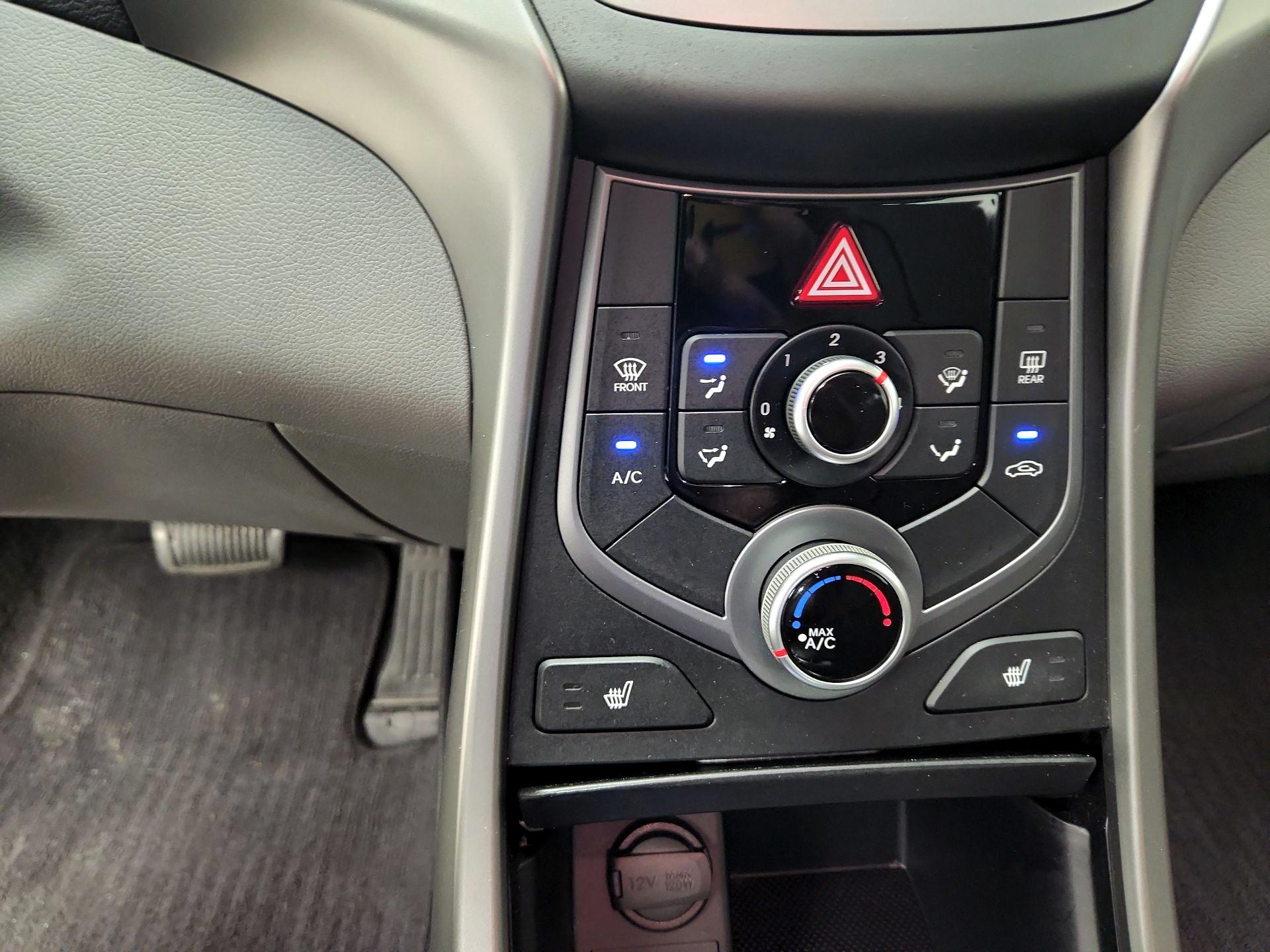 Thumbnail: 2014 Hyundai Elantra - 15