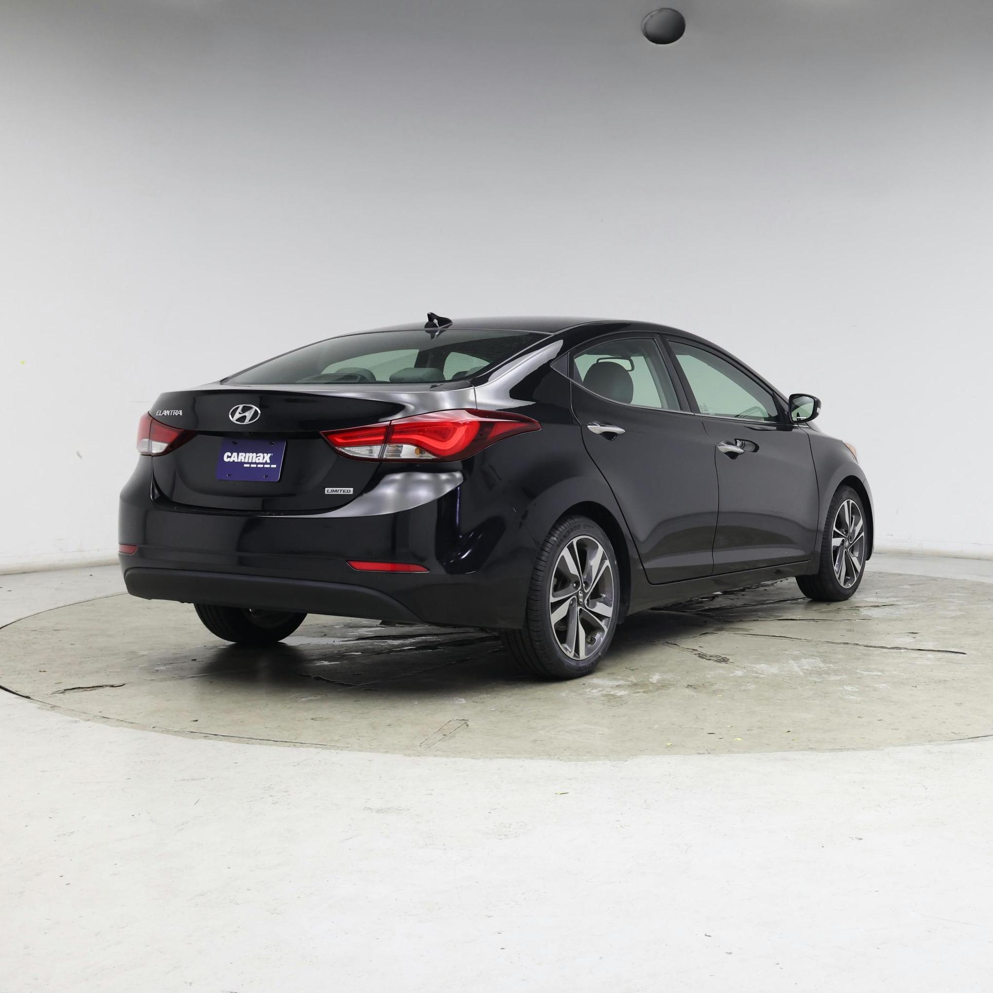 Thumbnail: 2014 Hyundai Elantra - 8
