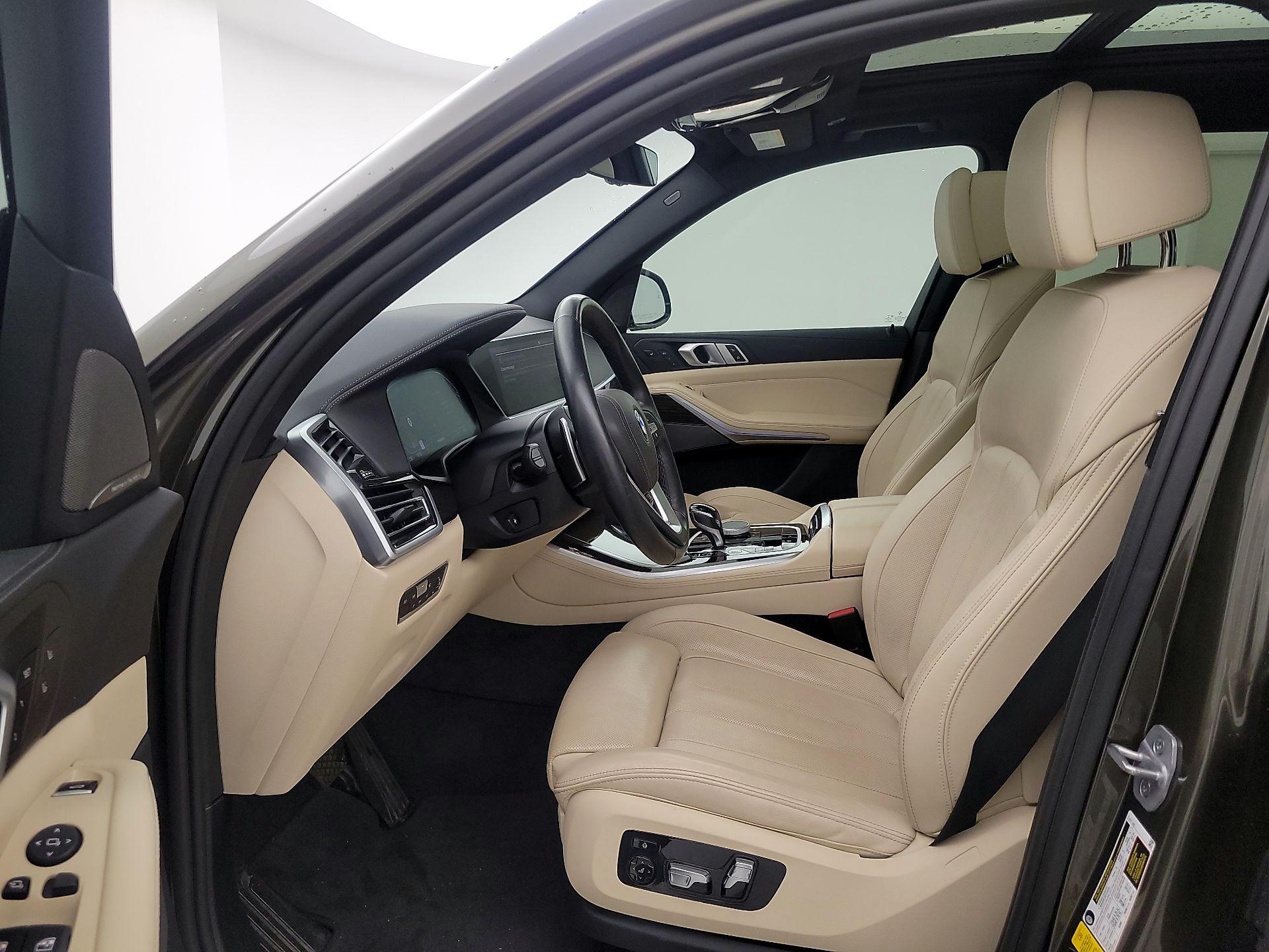 Thumbnail: 2021 BMW X5 - 11