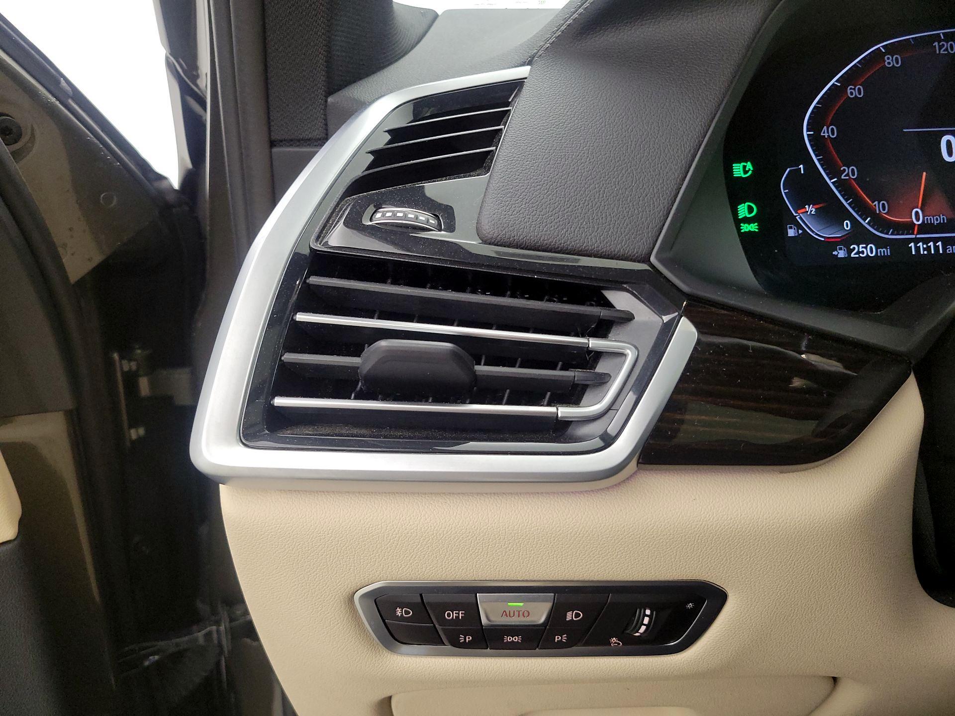 Thumbnail: 2021 BMW X5 - 13