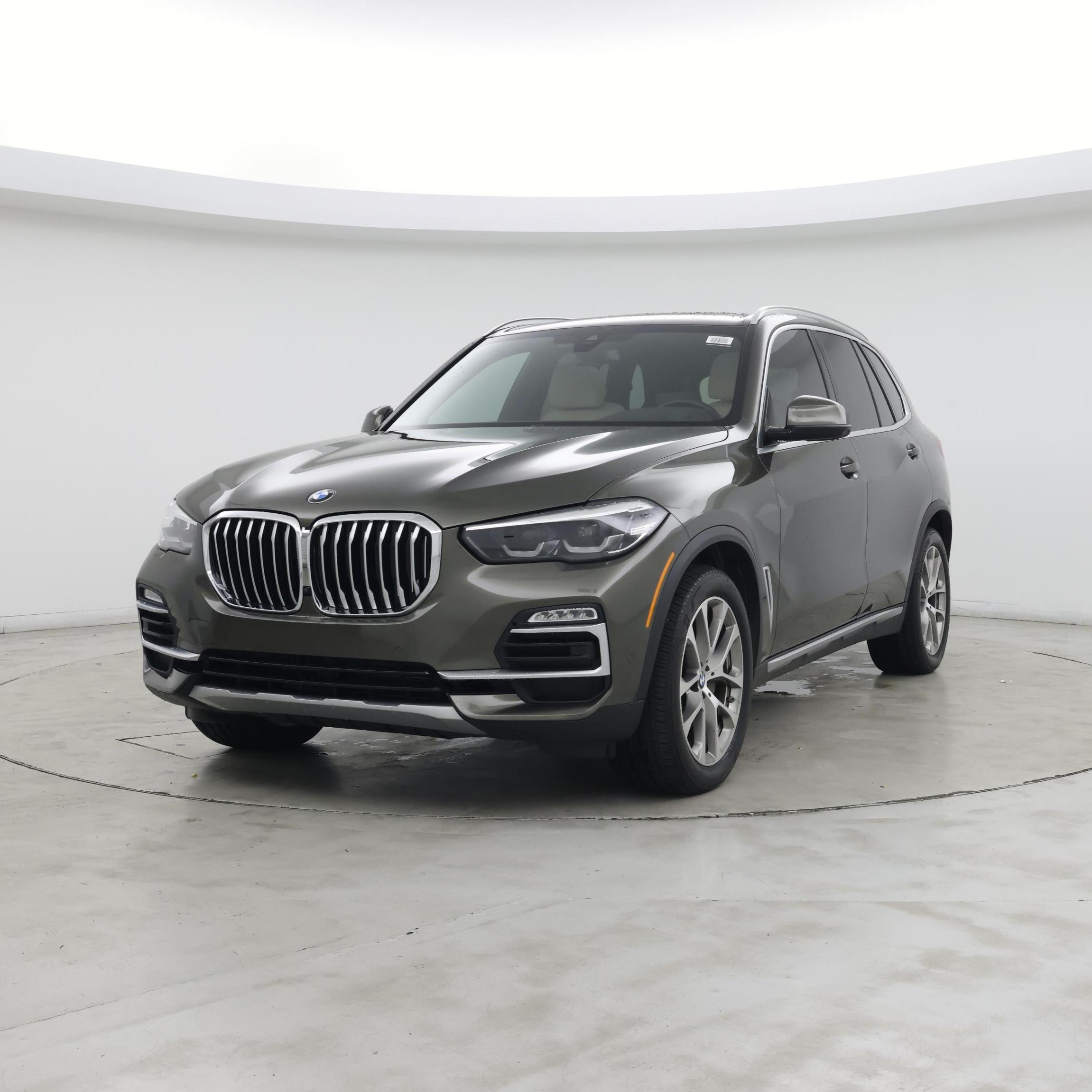 Thumbnail: 2021 BMW X5 - 4