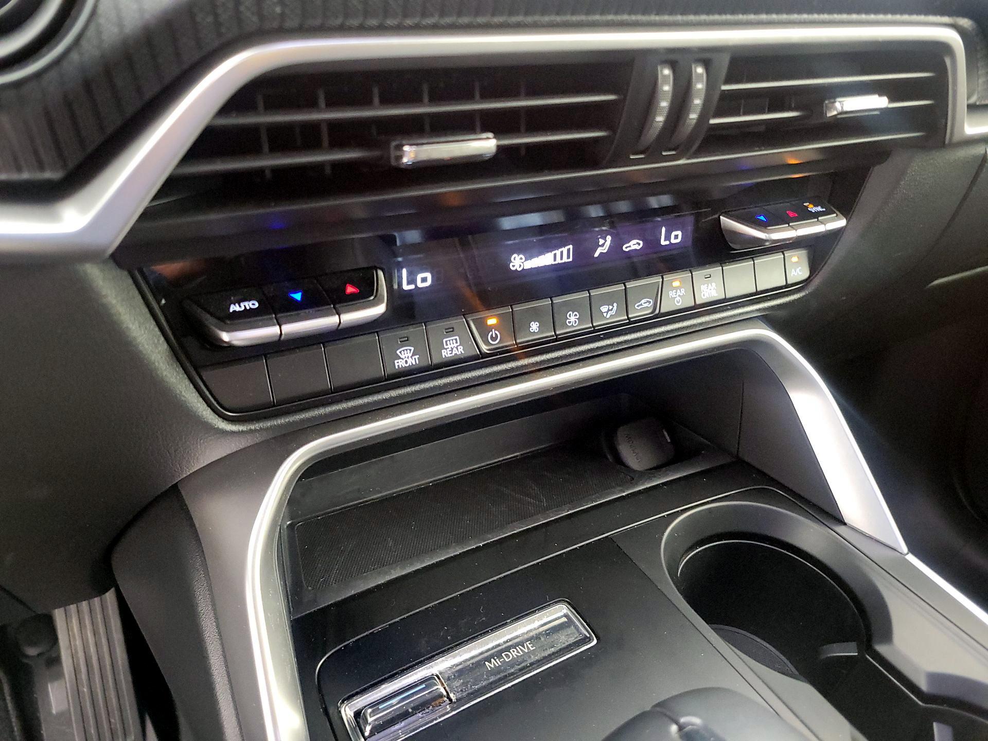 Thumbnail: 2024 Mazda CX-90 - 16